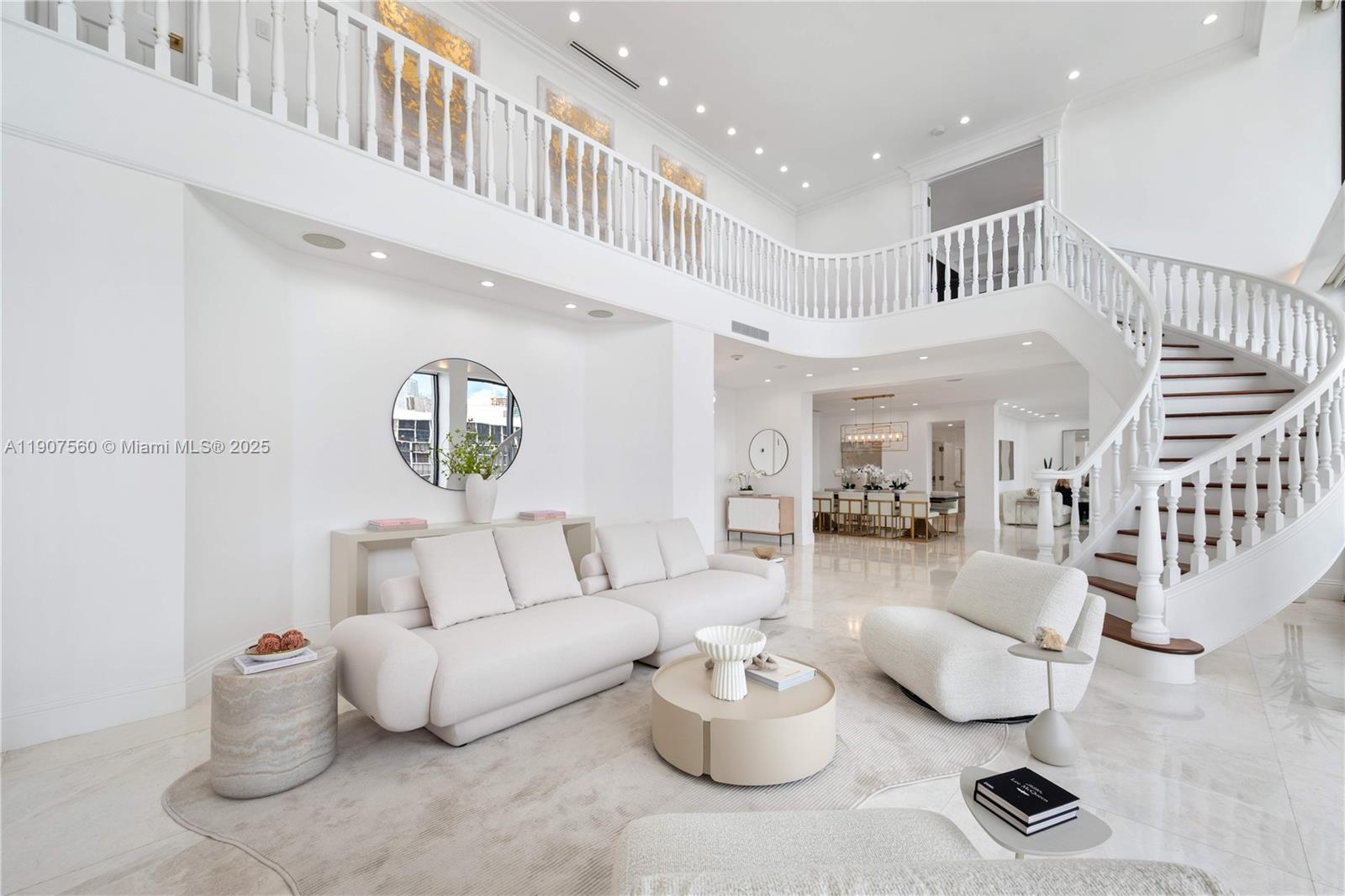 1925 Brickell Ave Unit: DPH3/4