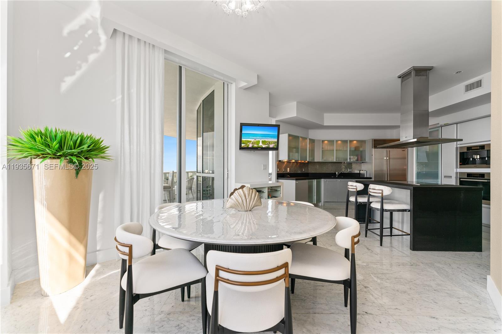 18201 Collins Ave # 5001