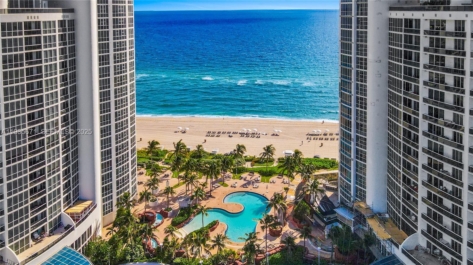18201 Collins Ave # 5001
