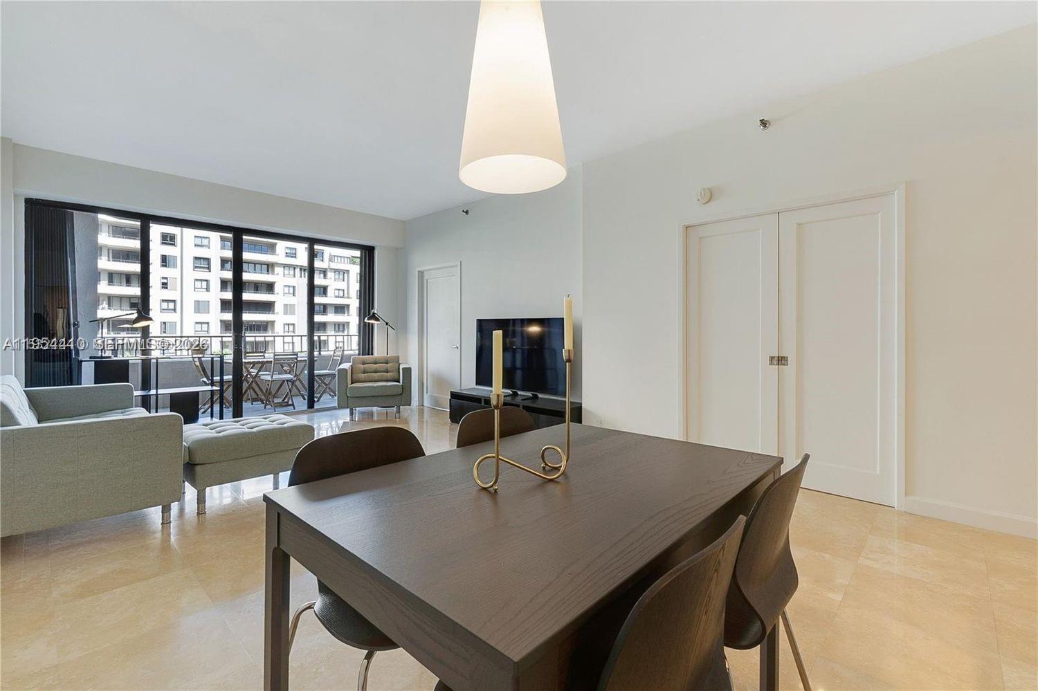 201 Crandon Blvd # 432