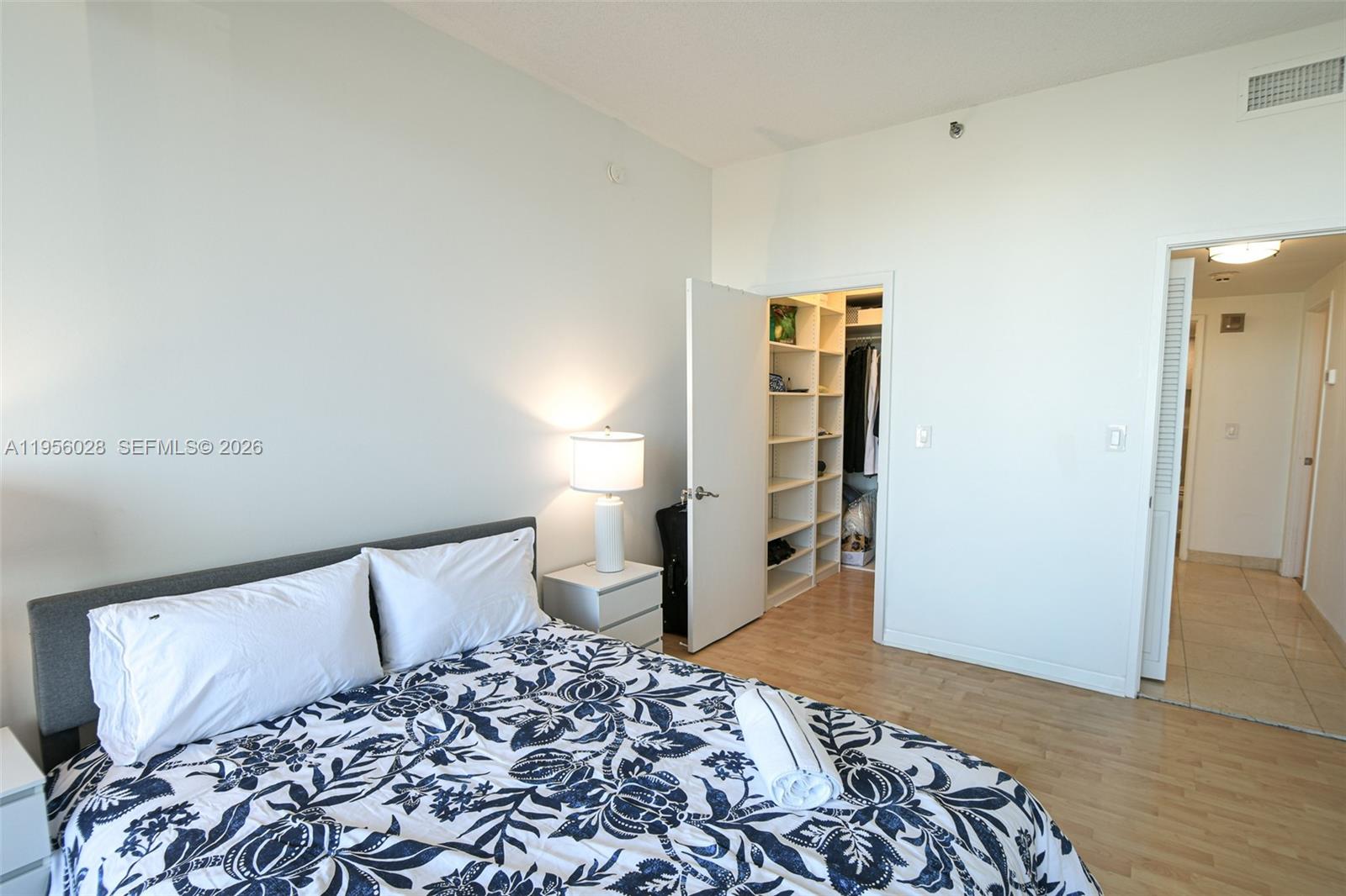 251 Crandon Blvd # 704