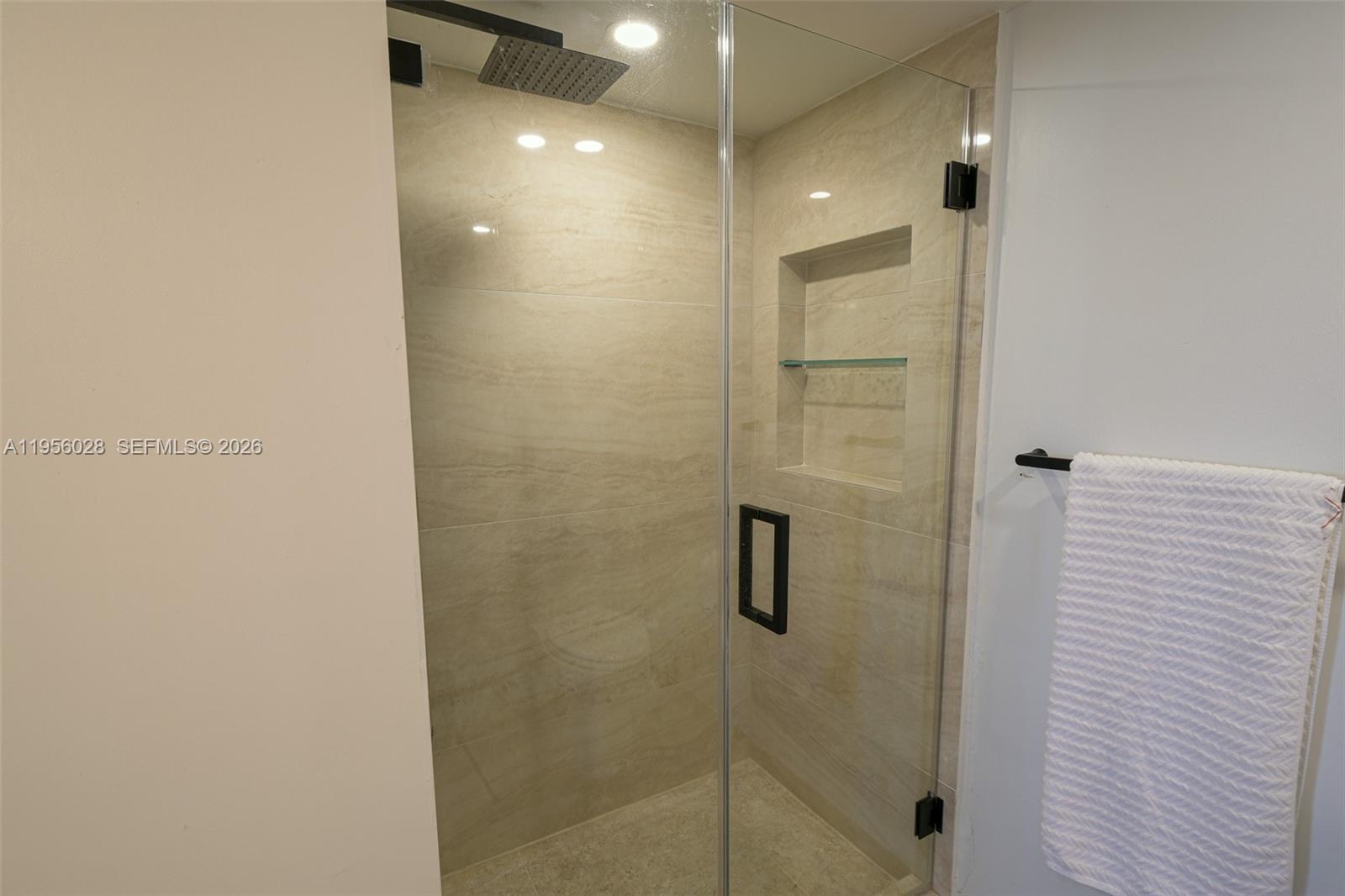 251 Crandon Blvd # 704