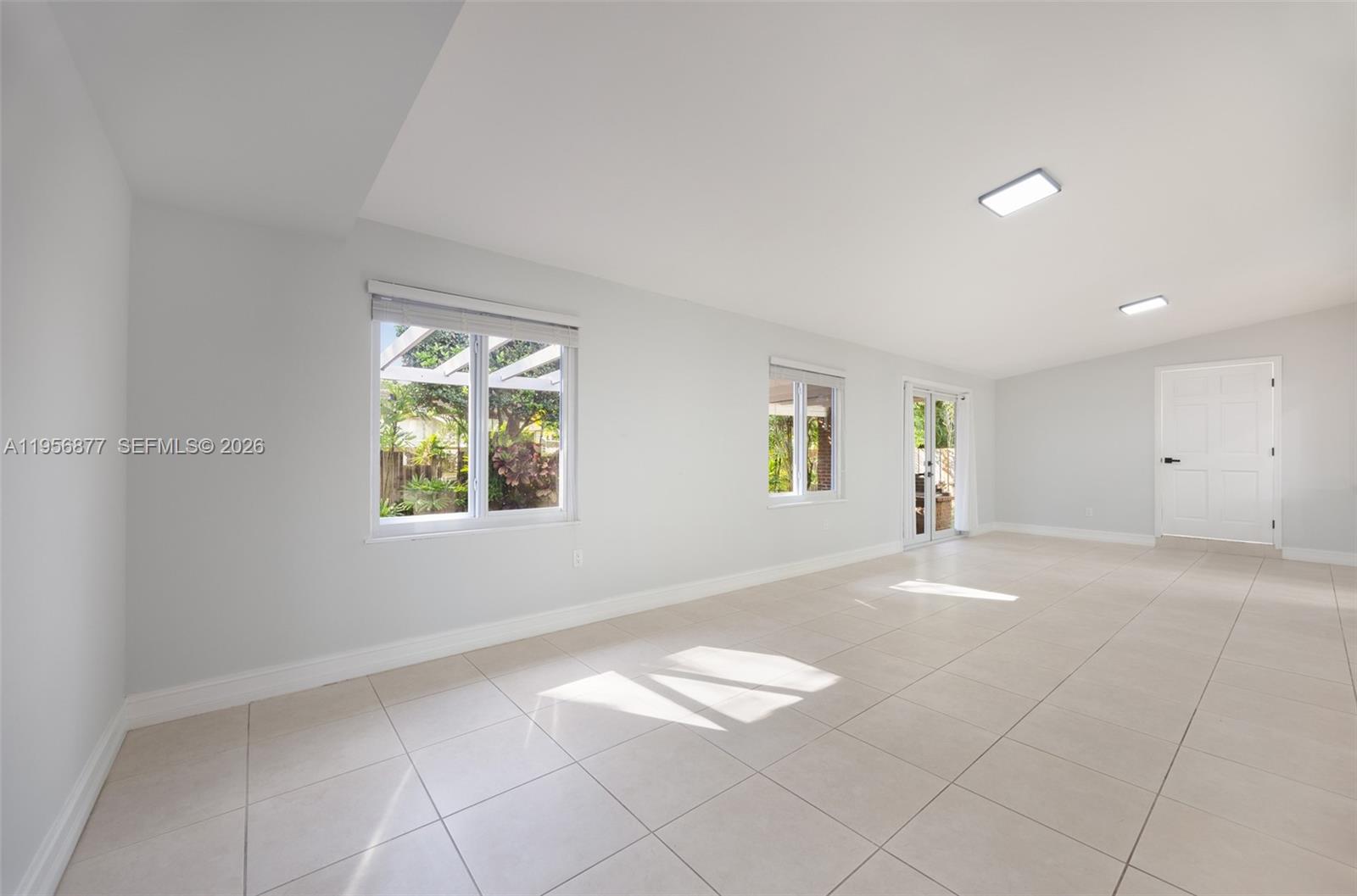 5730 SW 56th Ter