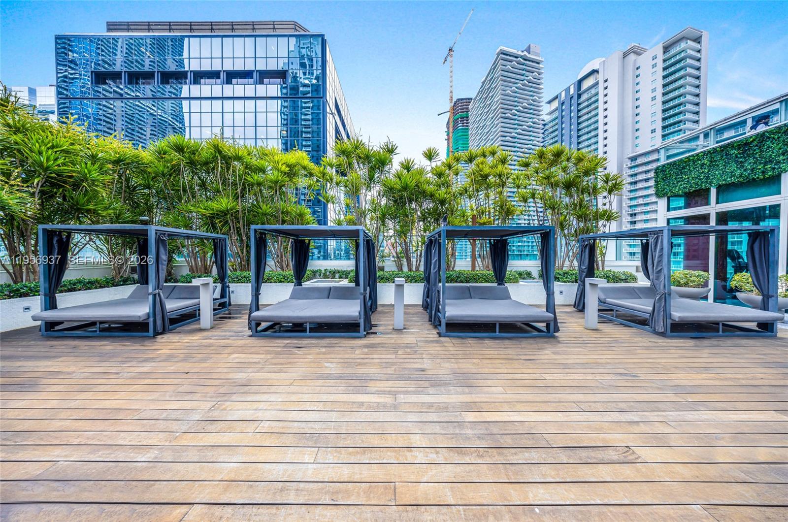 1080 Brickell Ave # 2708