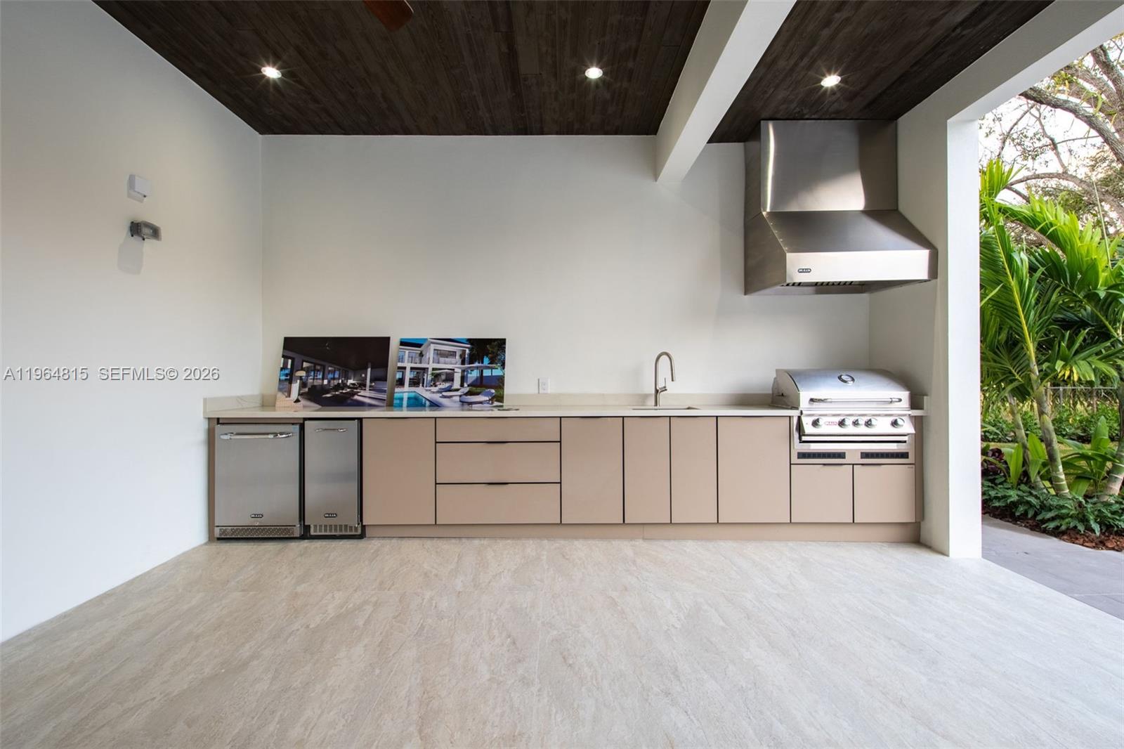 9381 SW 100 ST