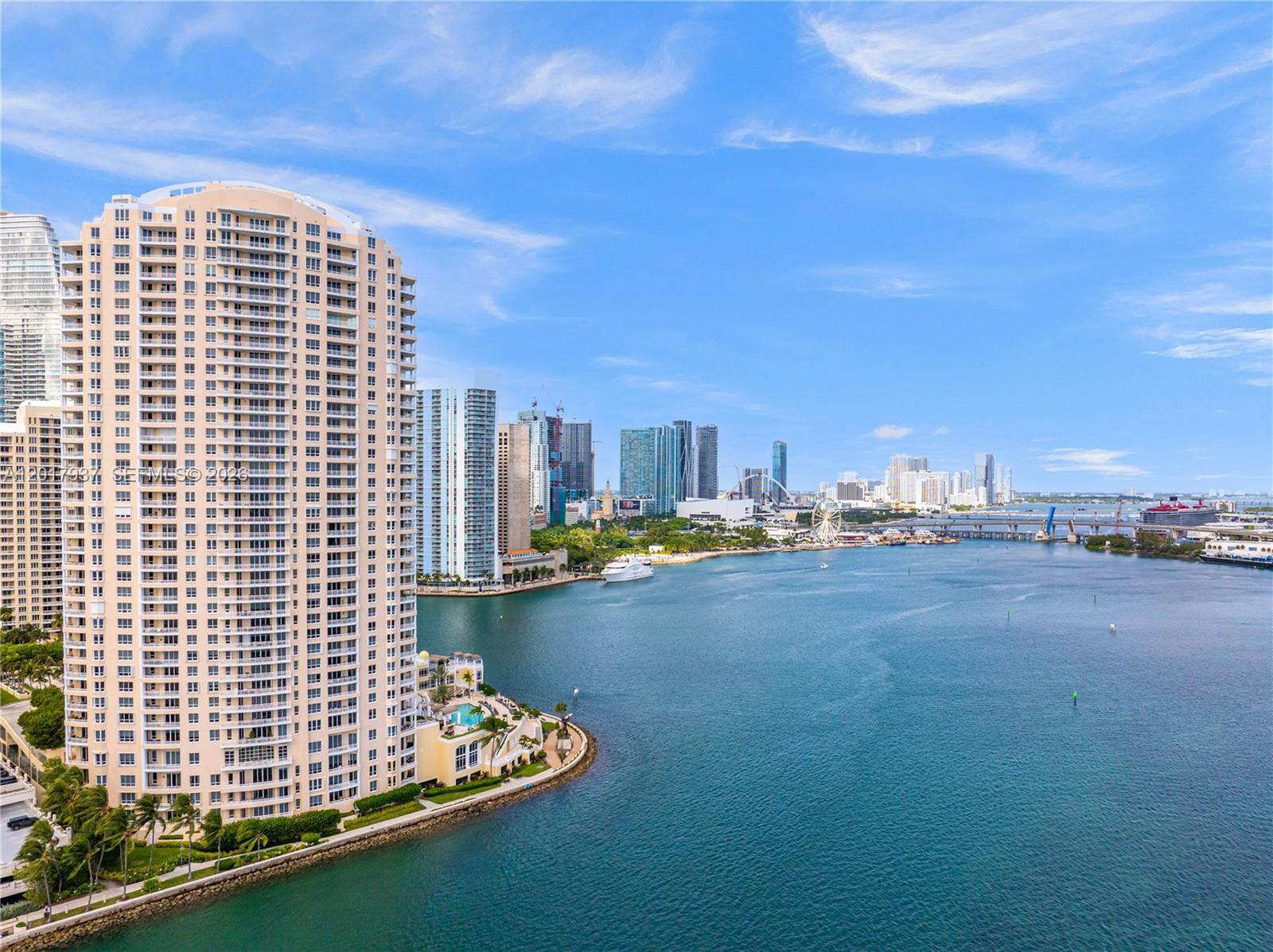 888 Brickell Key Dr # 1207