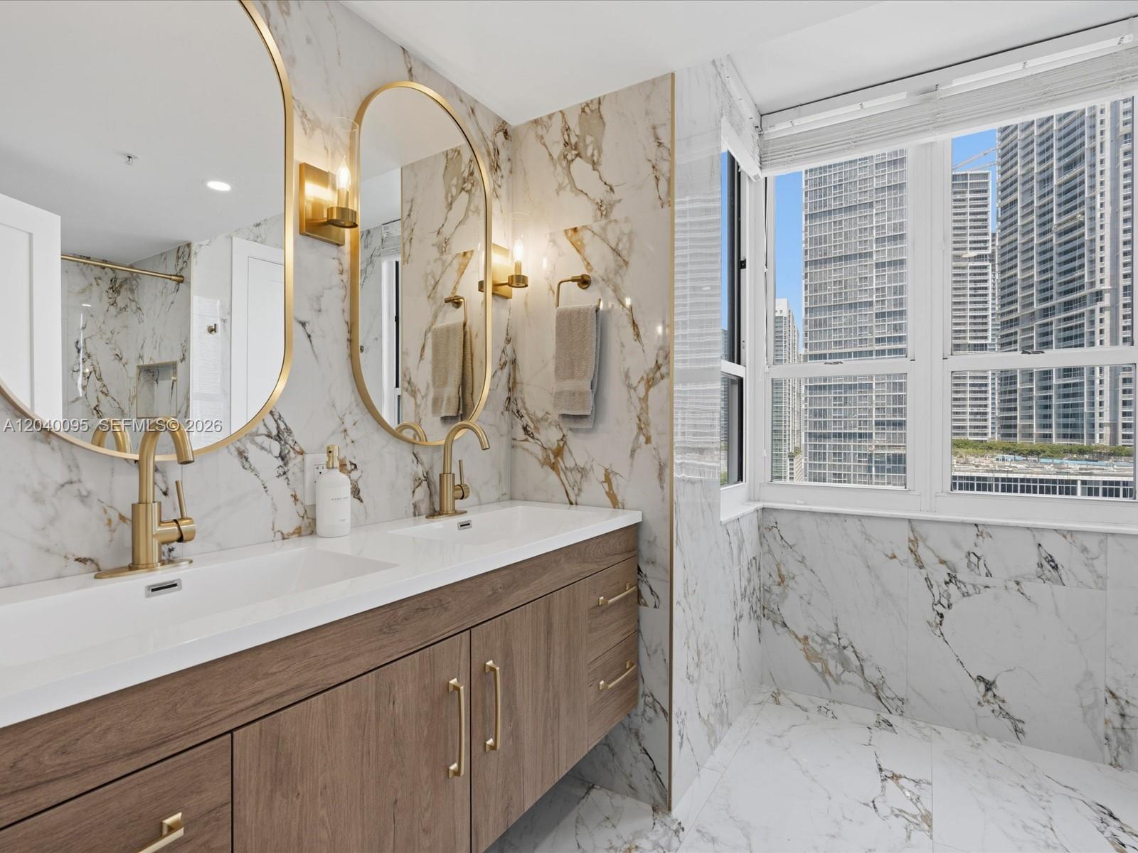 701 Brickell Key Blvd # 1903