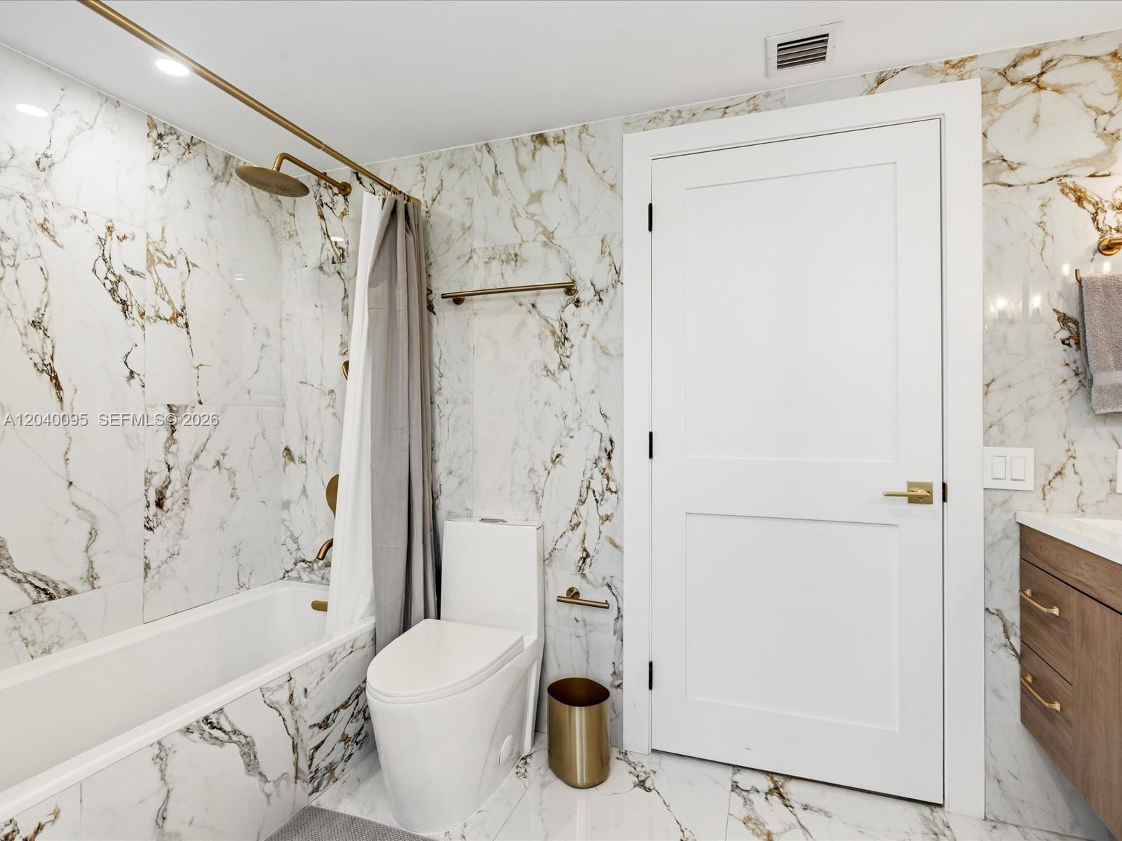 701 Brickell Key Blvd # 1903