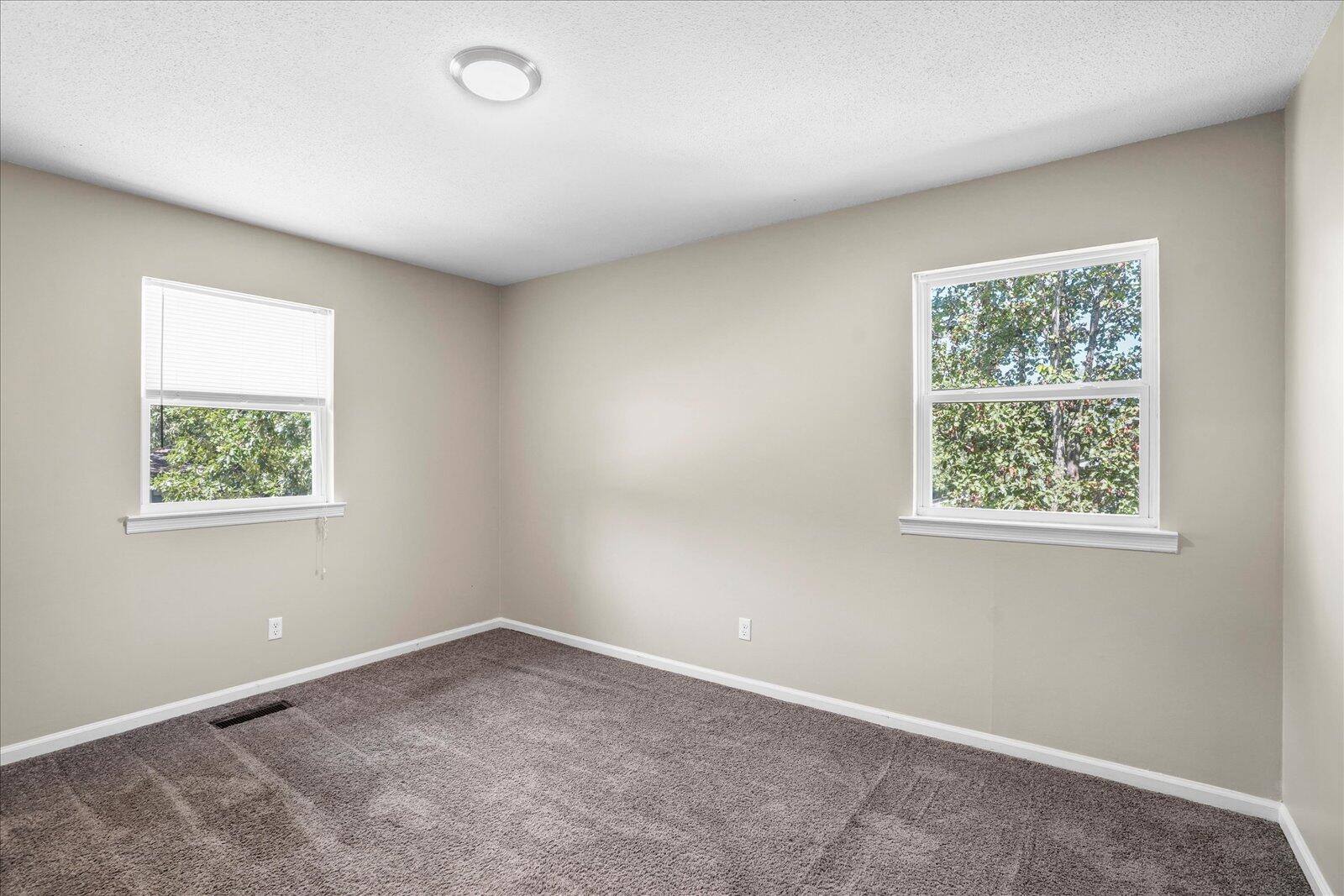 4026 E Freedom Circle
