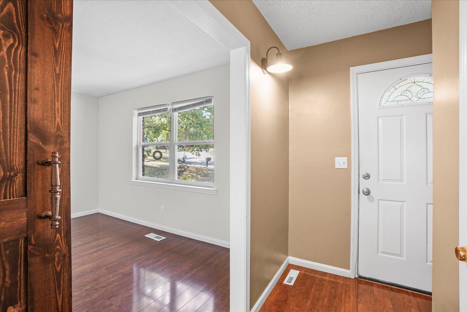 4026 E Freedom Circle