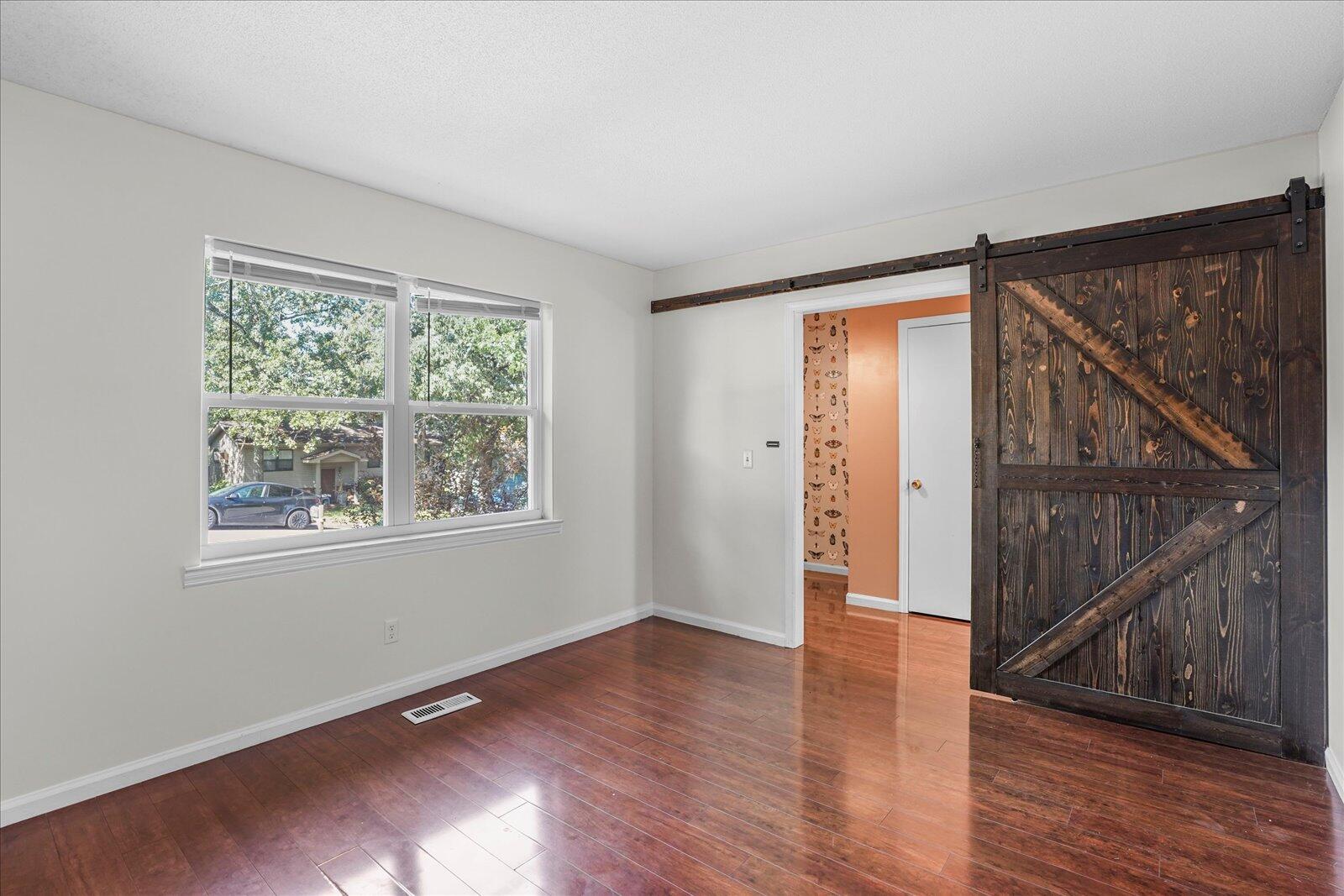 4026 E Freedom Circle