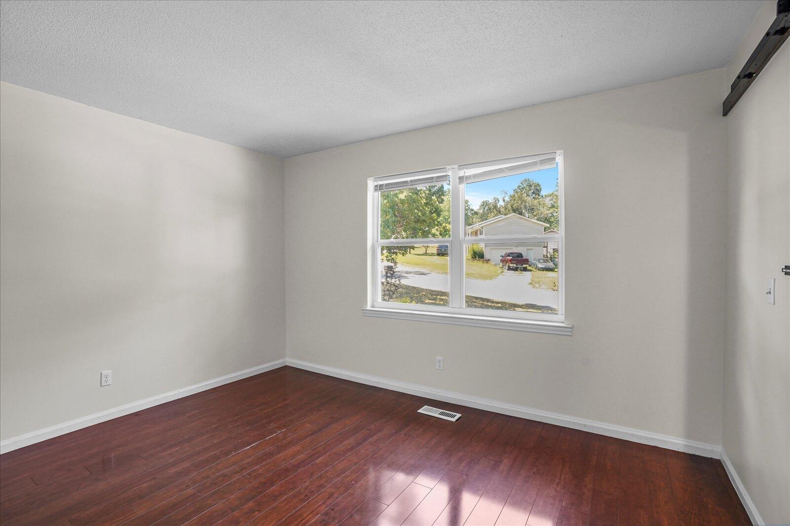 4026 E Freedom Circle