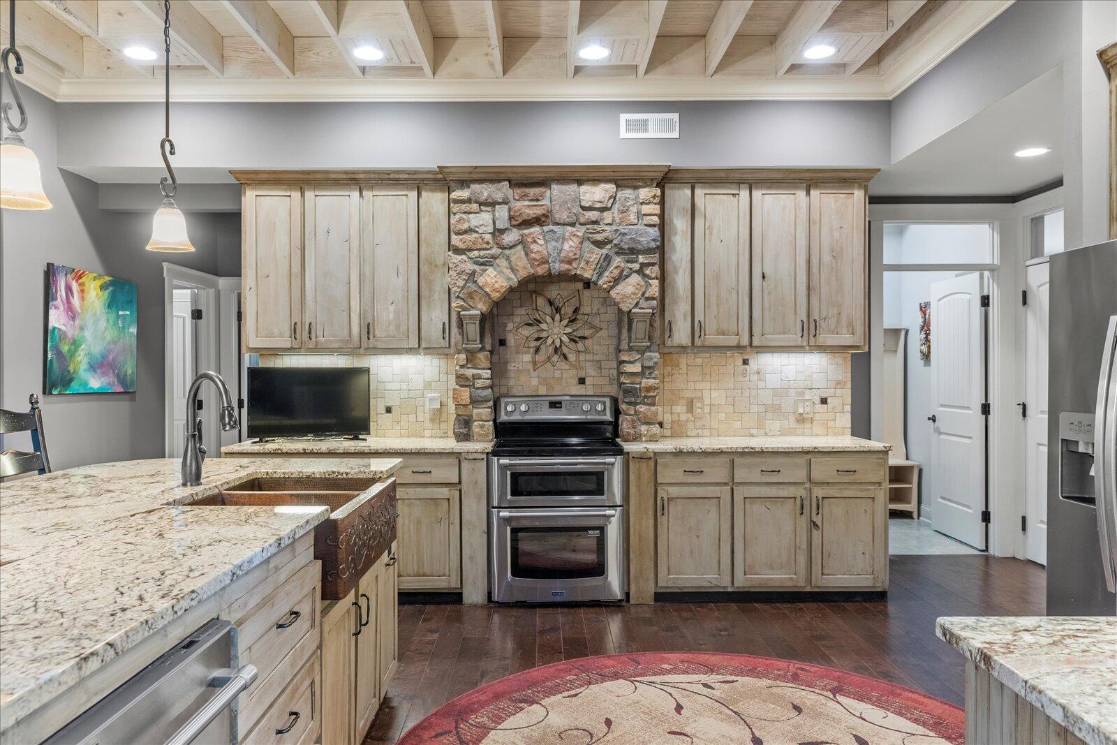 9612 Caseview Drive