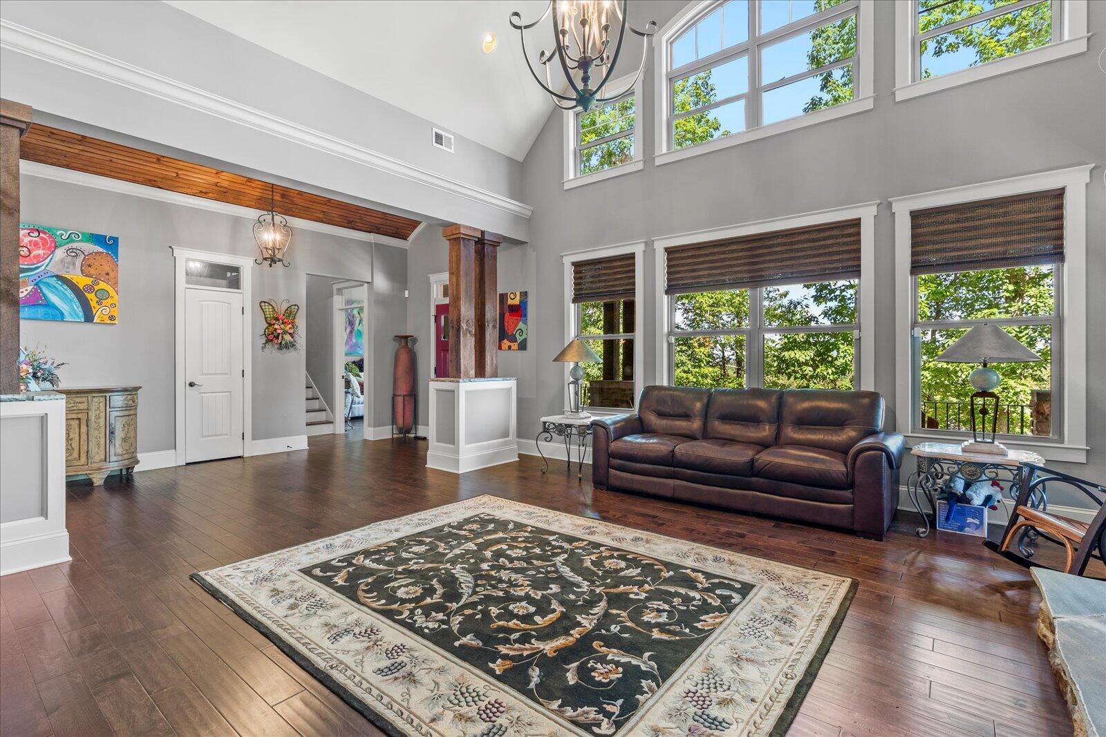 9612 Caseview Drive
