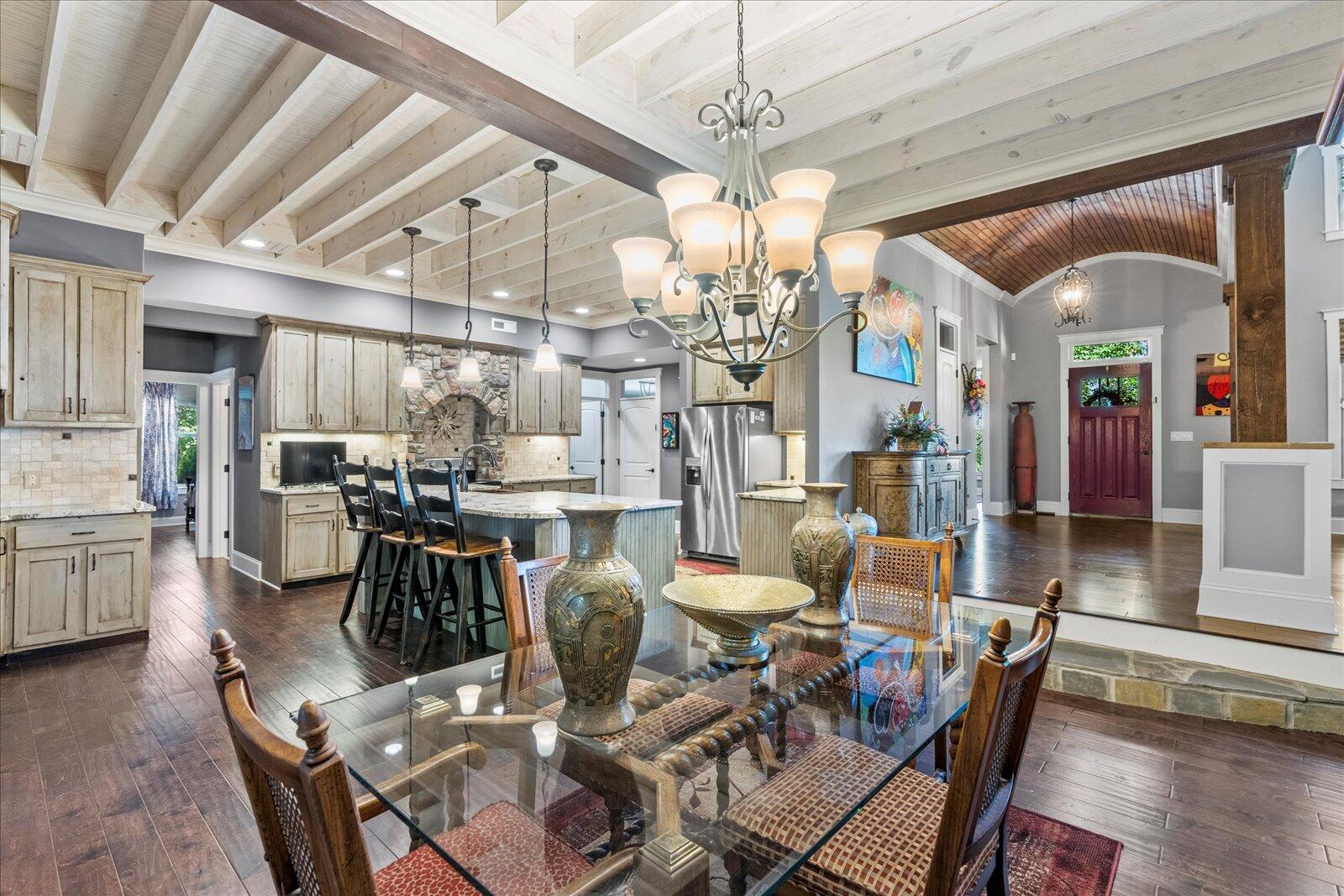 9612 Caseview Drive