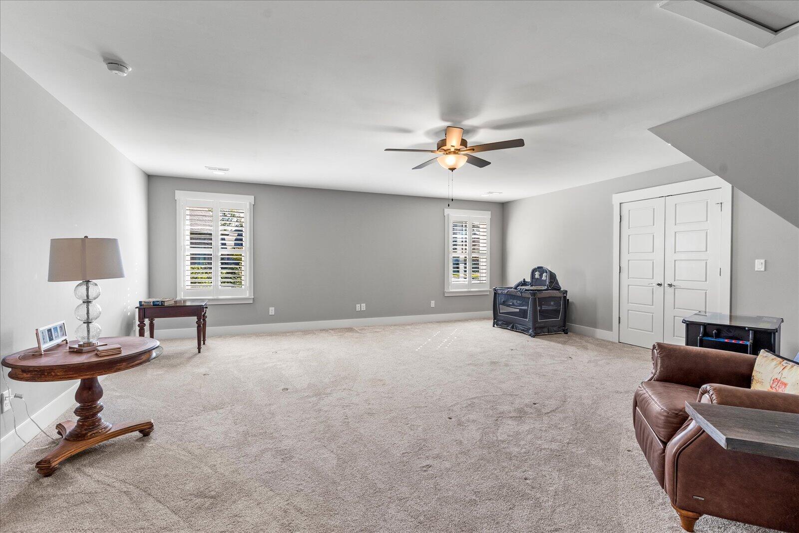 5925 Eaglemont Drive