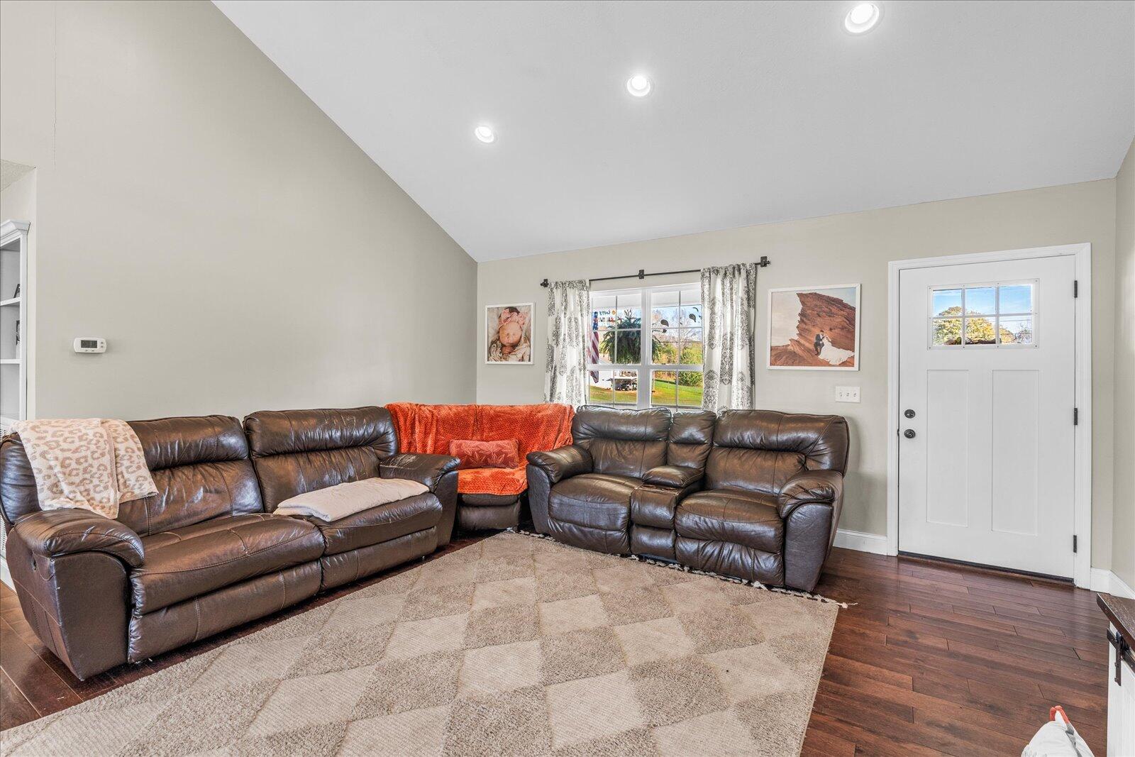 294 Fiddlers Drive