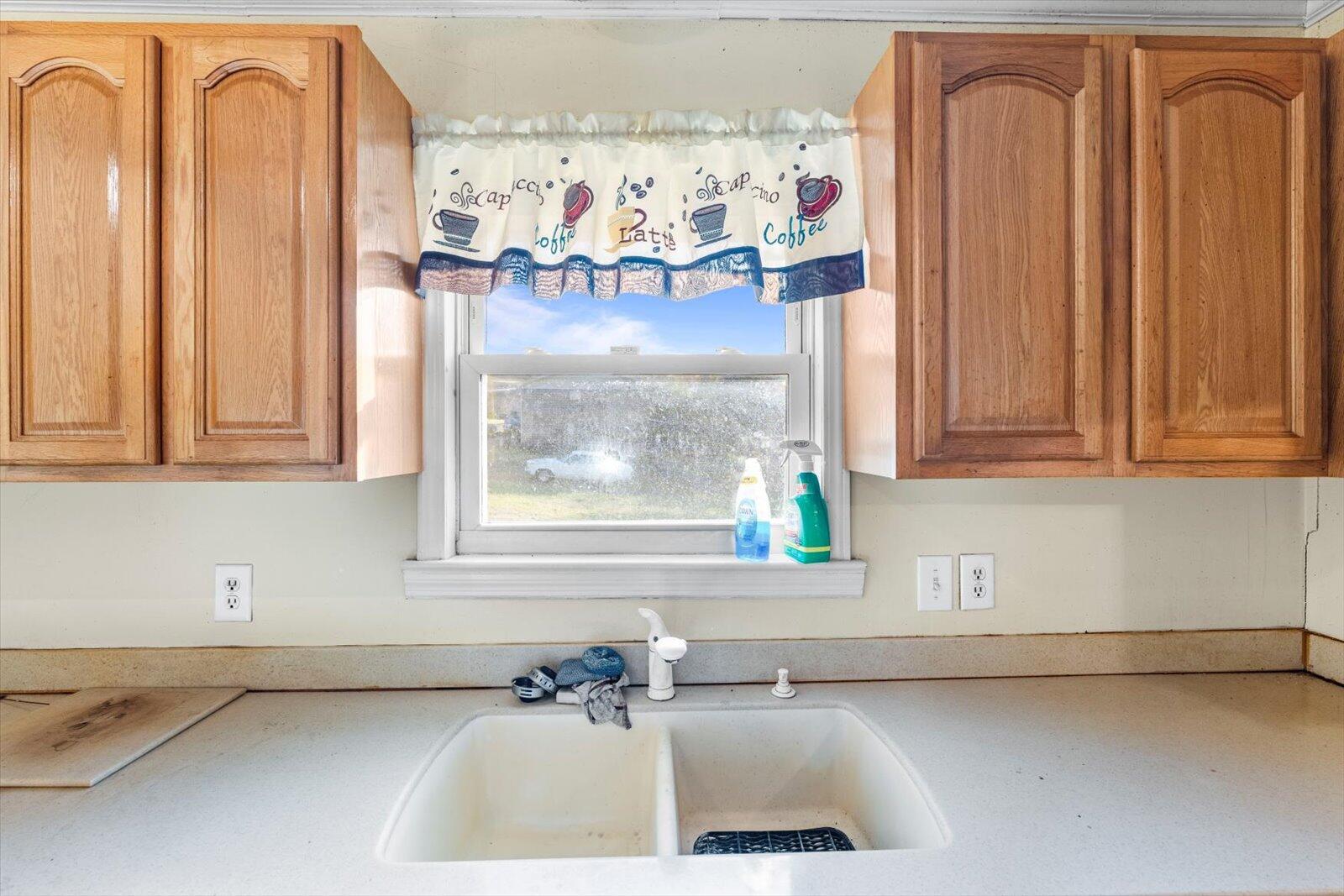 204 Mountain View Circle