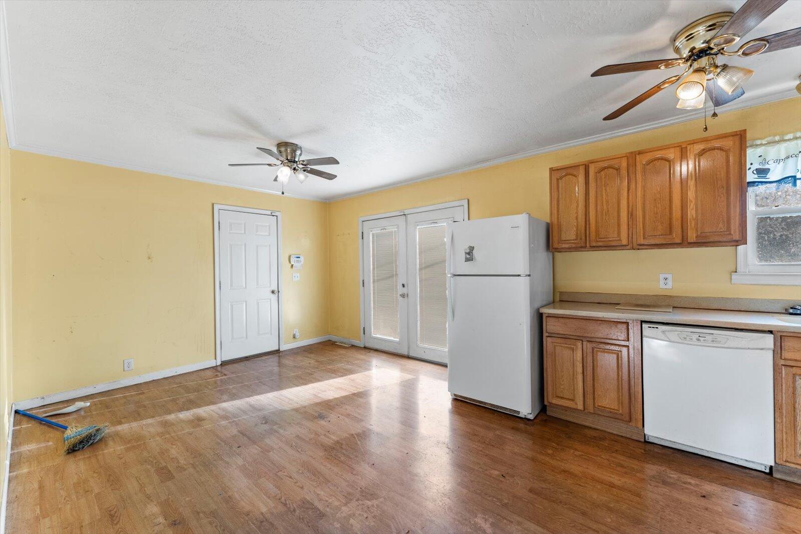 204 Mountain View Circle