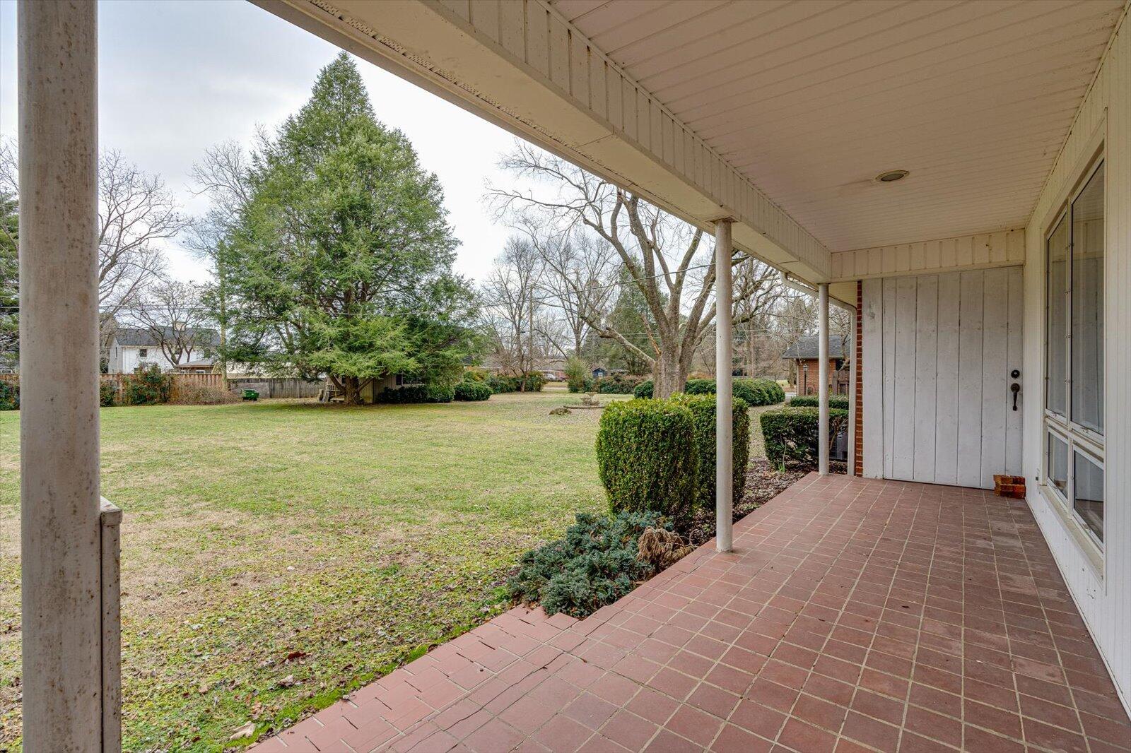802 Dennis Avenue