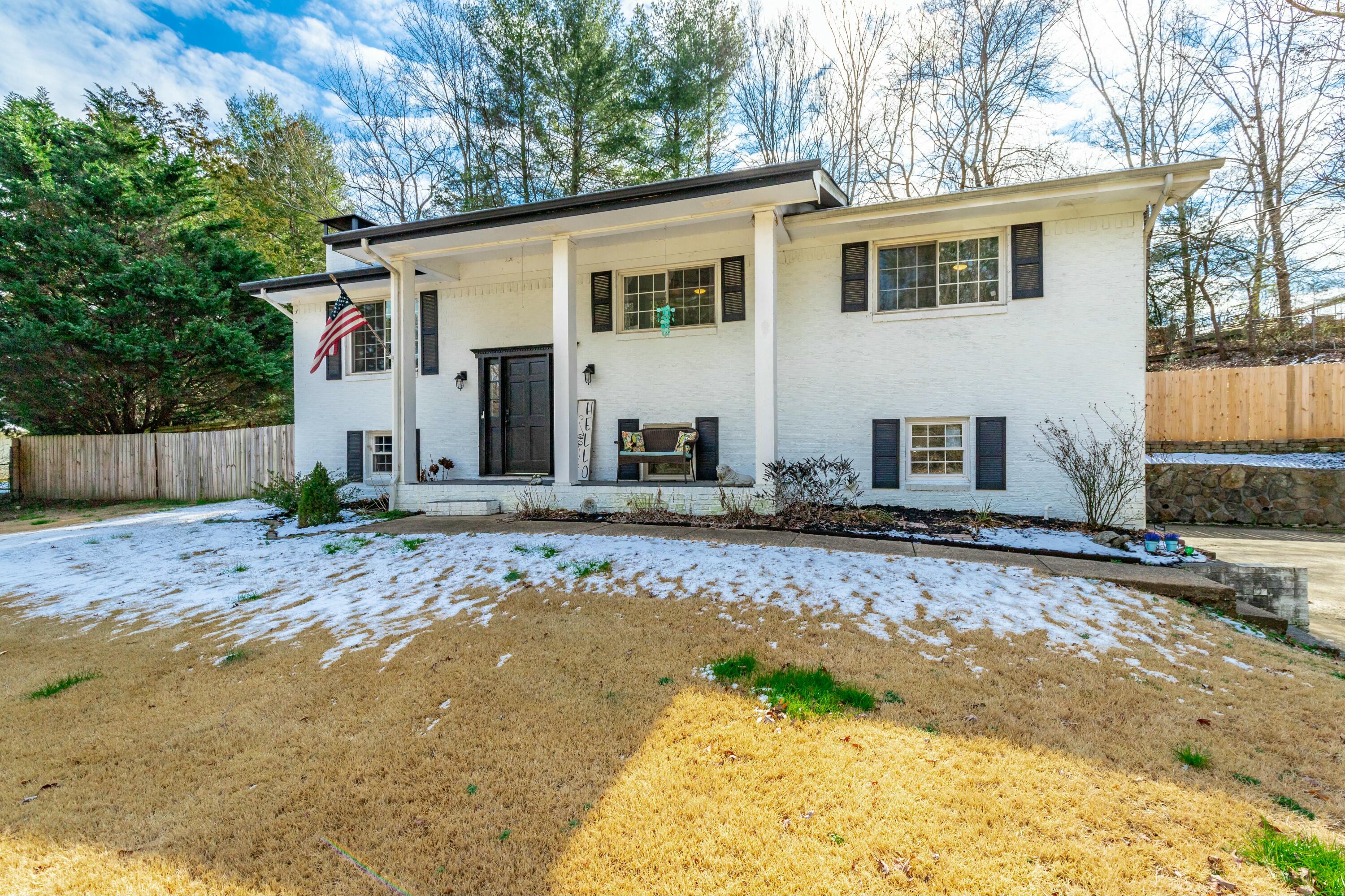7710 Moses Road