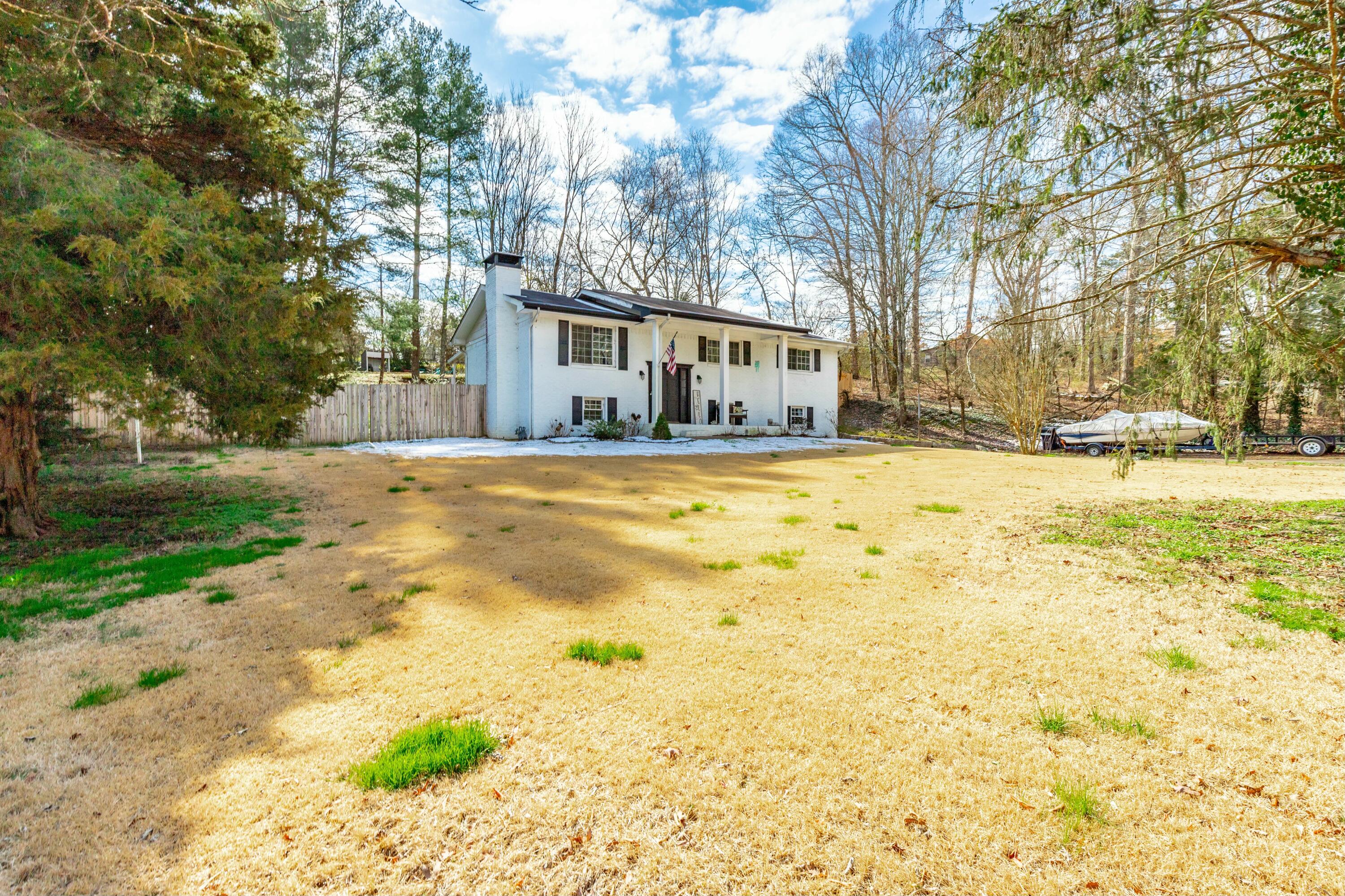 7710 Moses Road