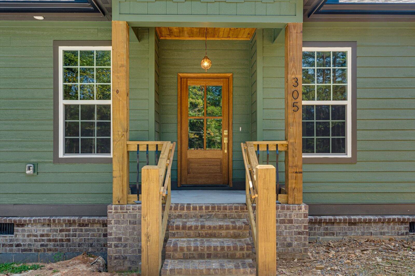 305 Brown Road