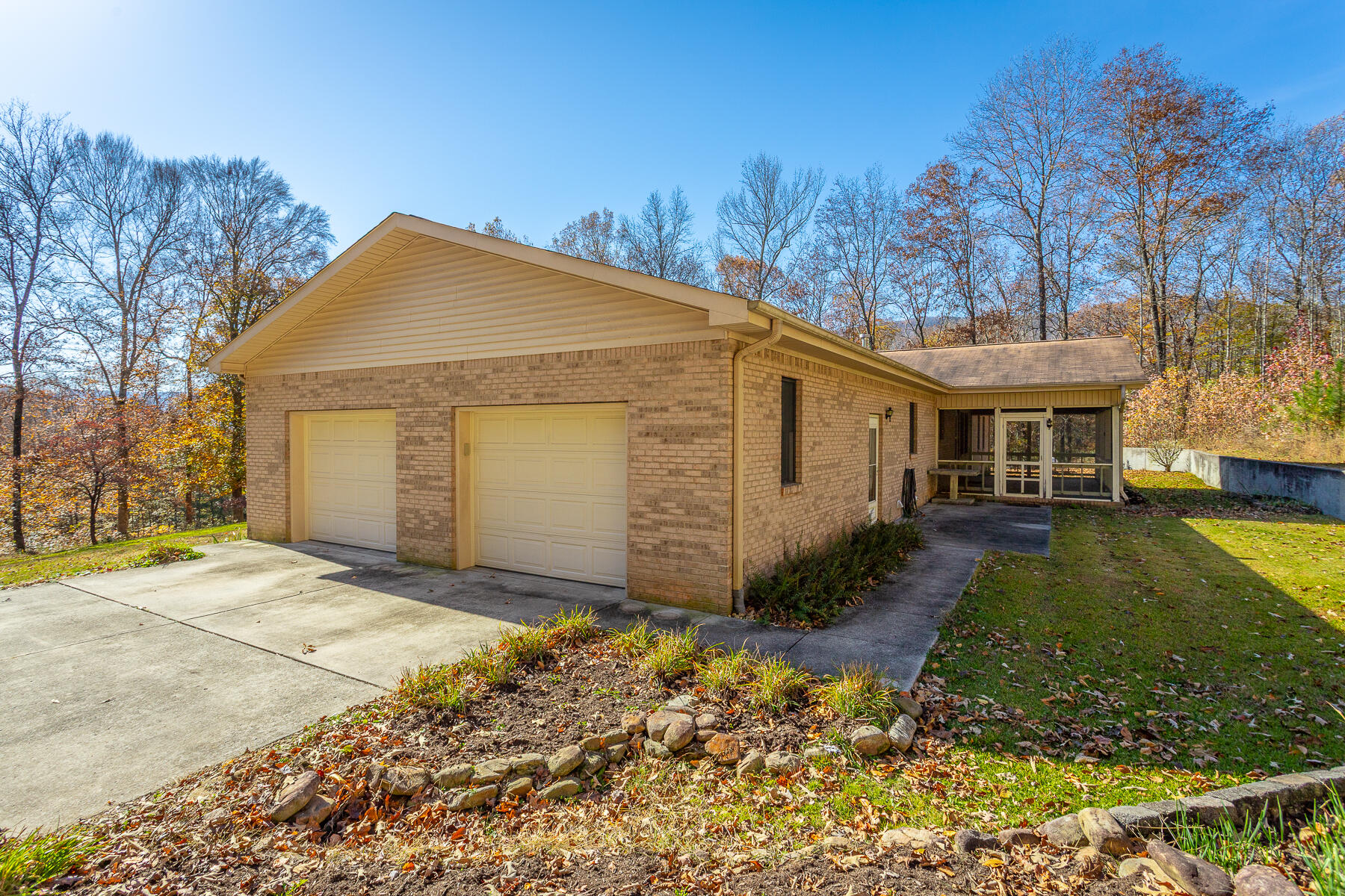 519 Hargiss Cove Road
