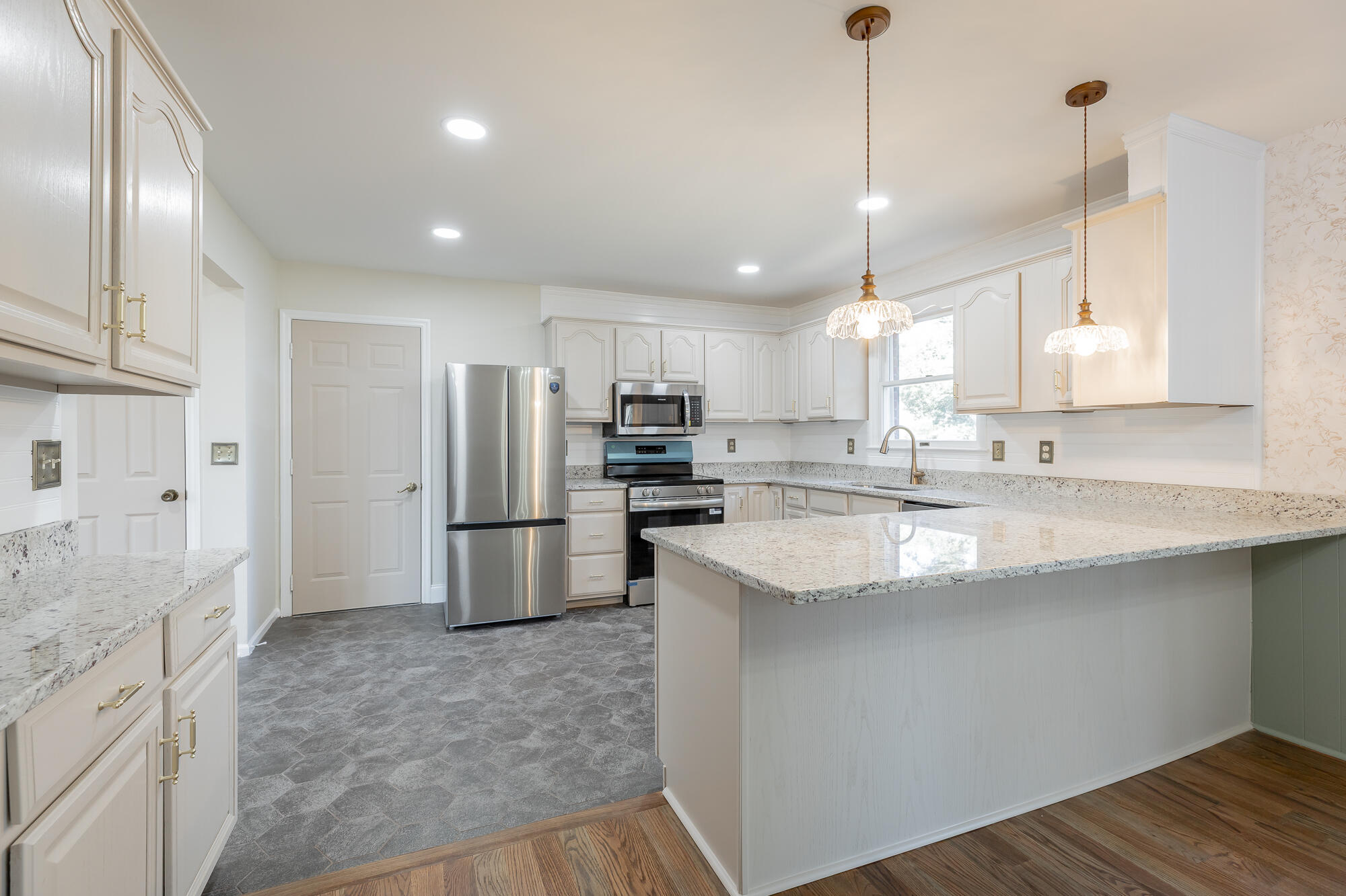 114 Mountain View Drive