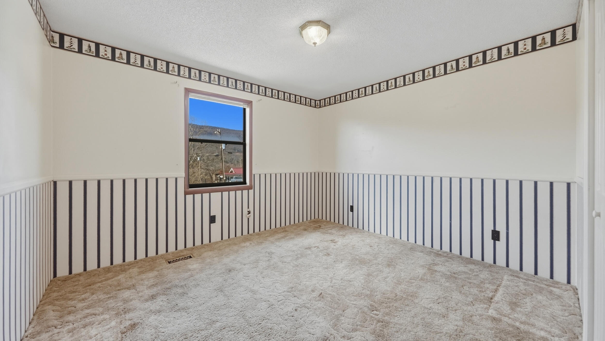 568 S Elm Street