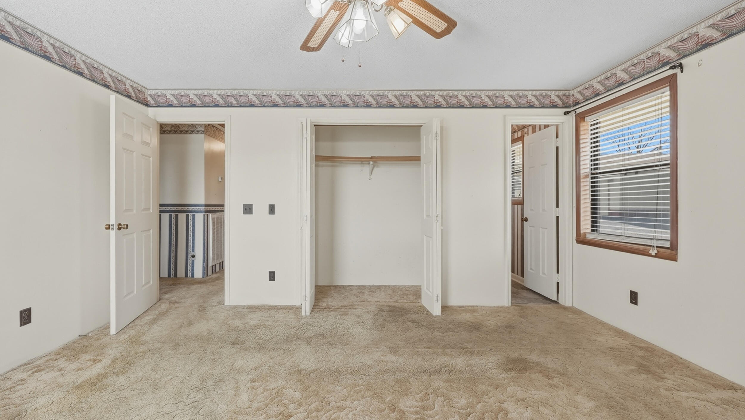 568 S Elm Street