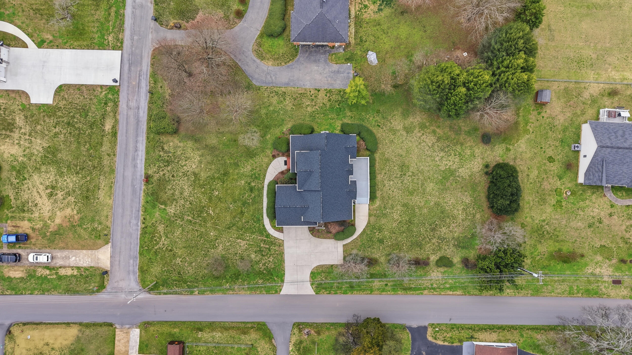 825 Dennis Avenue