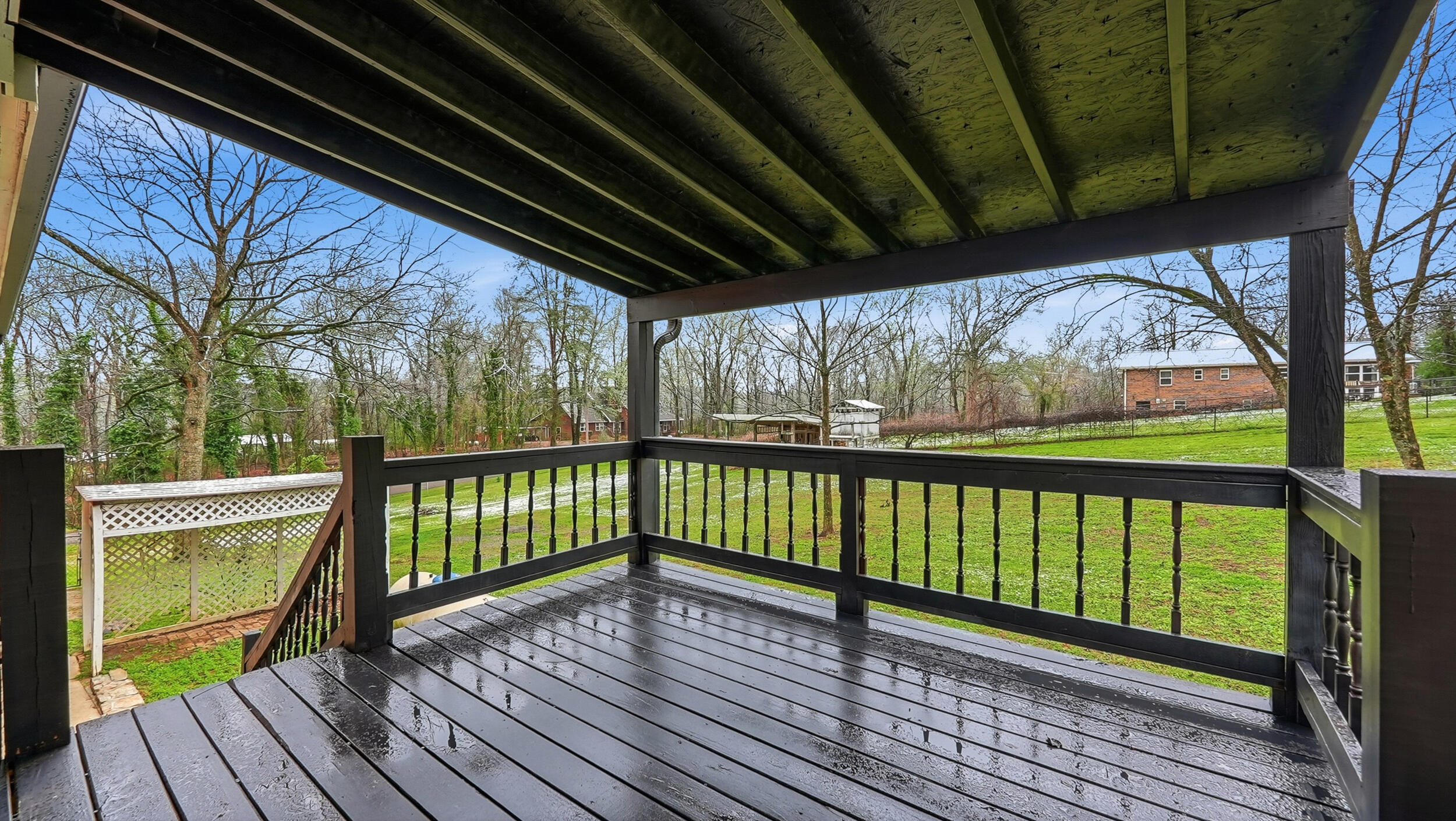379 Pleasant View Circle