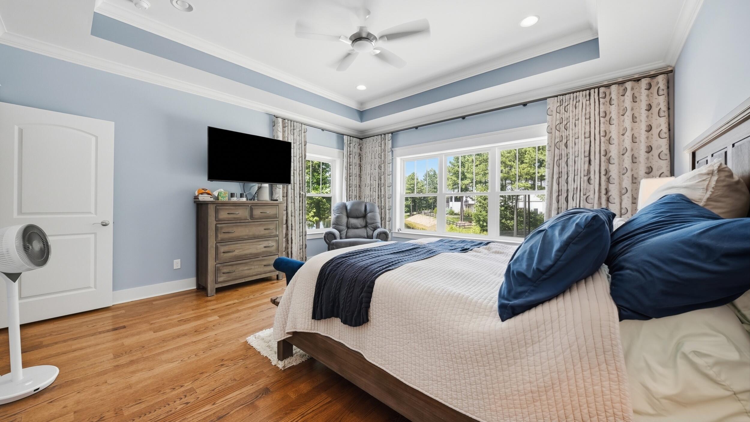 975 Cumberland Circle