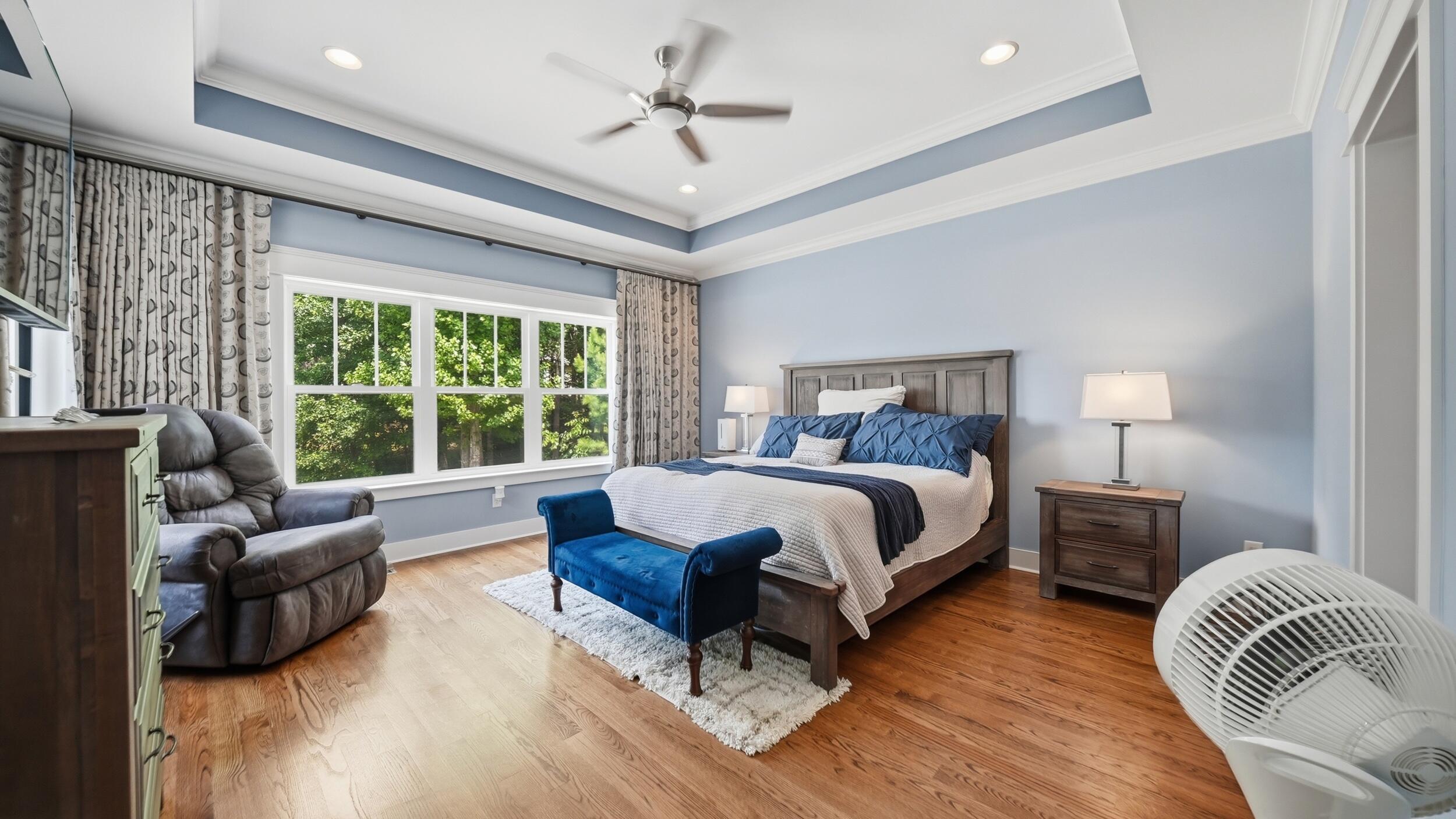 975 Cumberland Circle