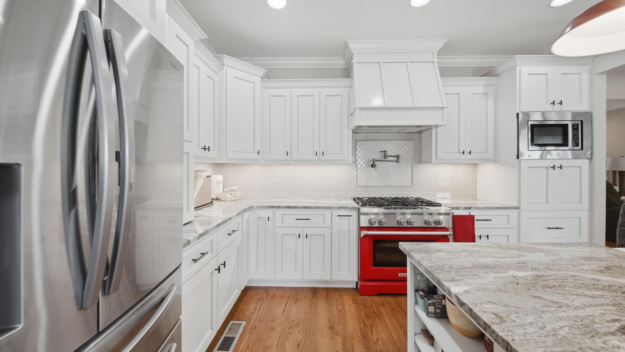 975 Cumberland Circle