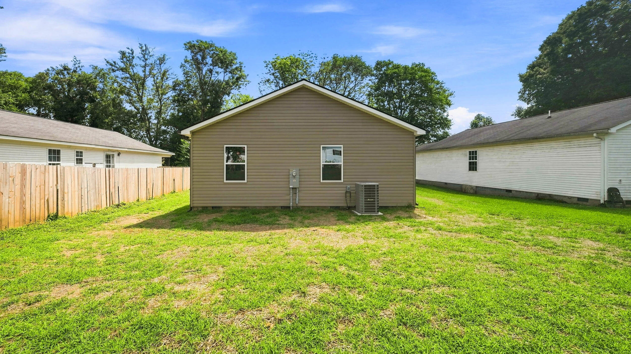 786 Castleview Circle