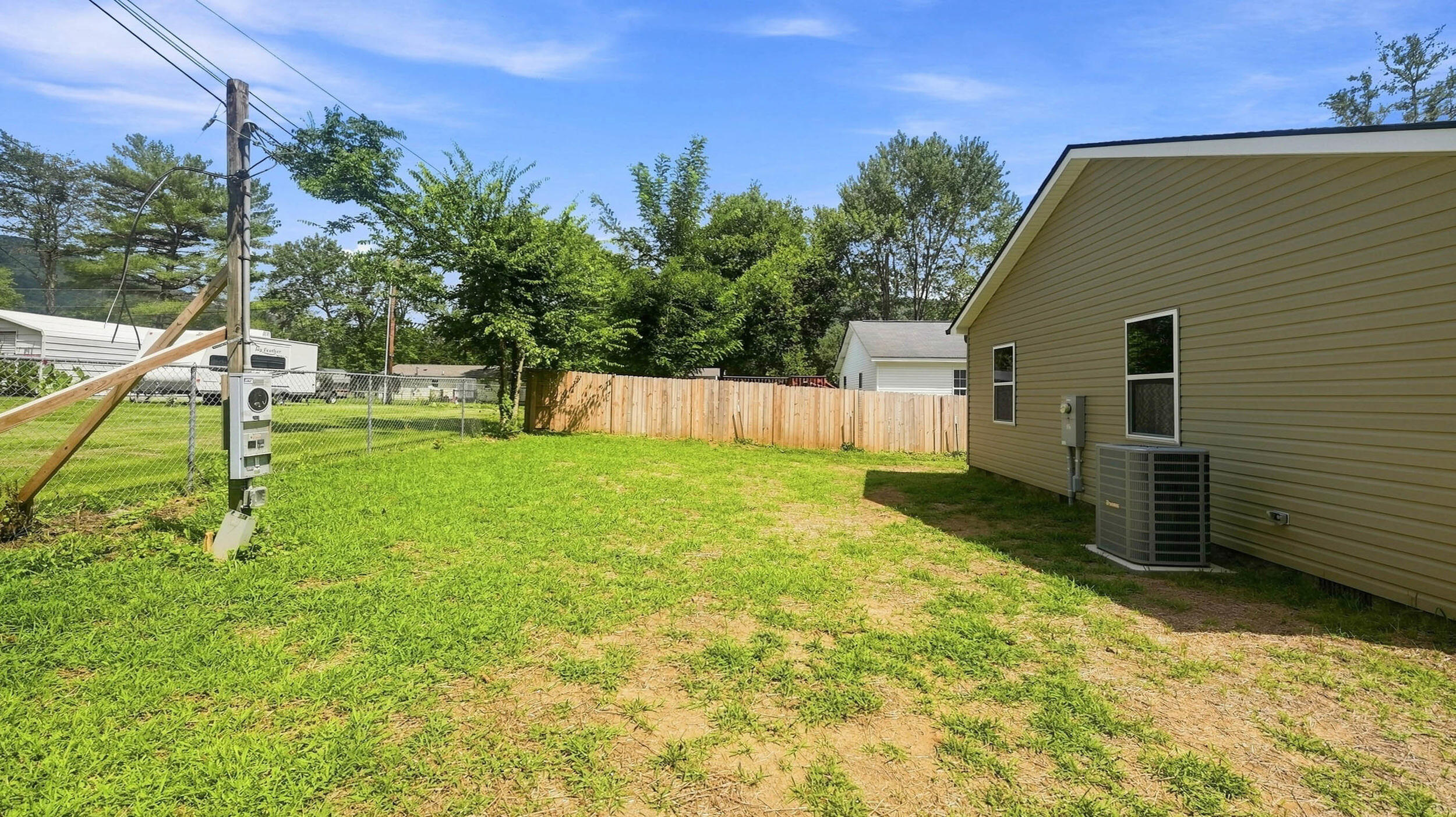 786 Castleview Circle