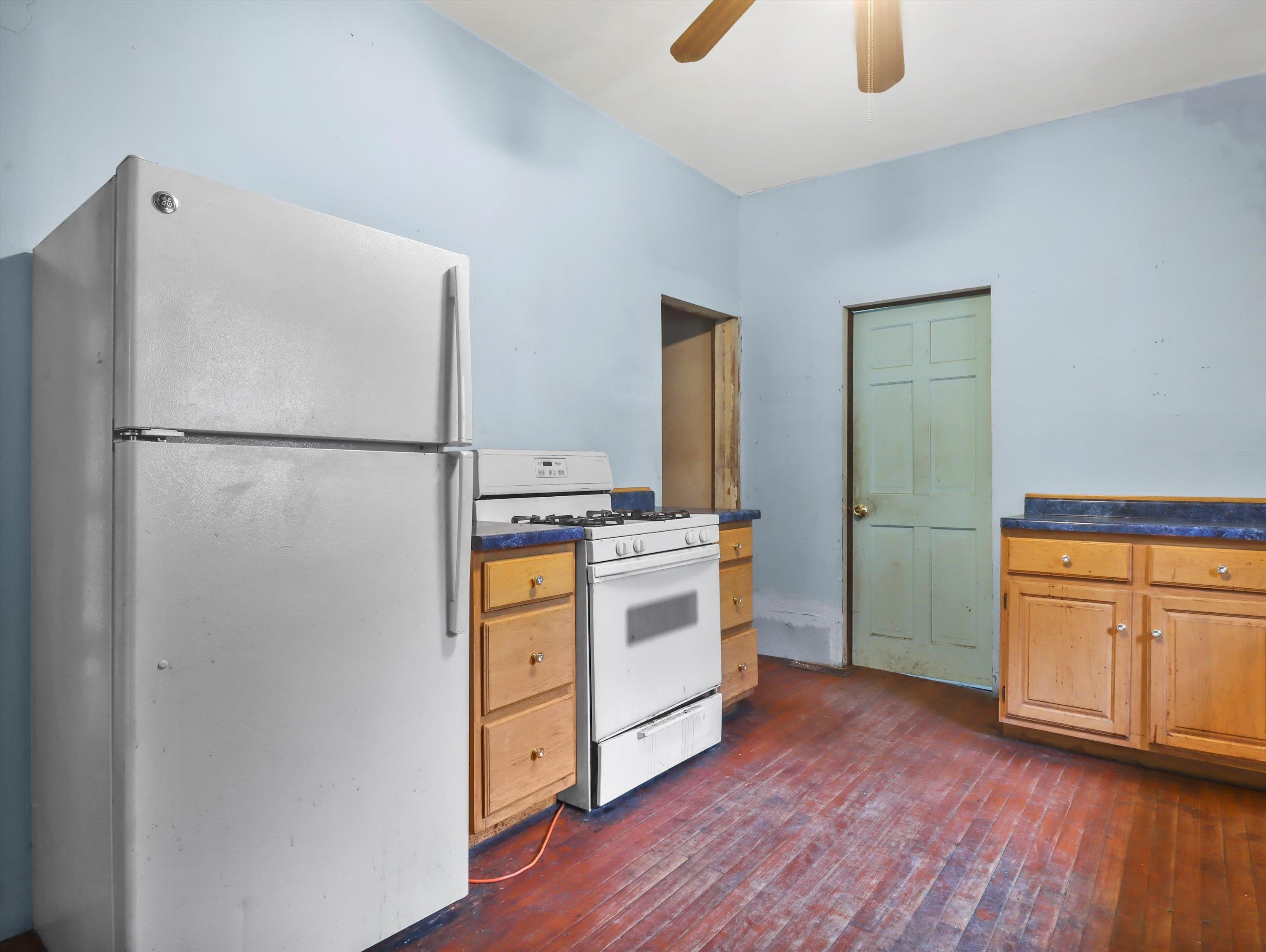 318 W Albert Street