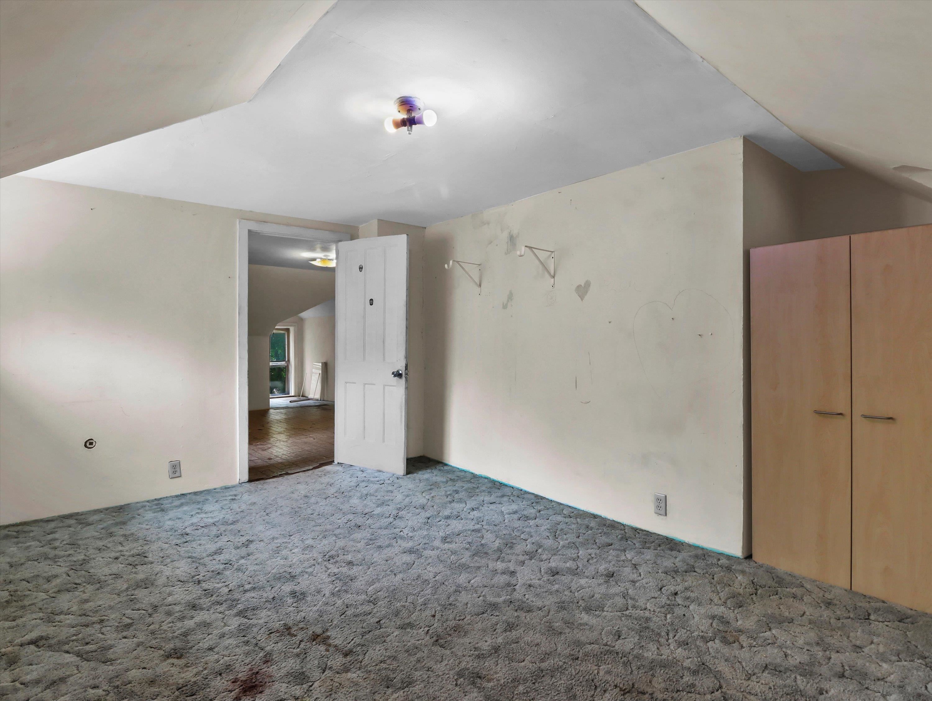318 W Albert Street