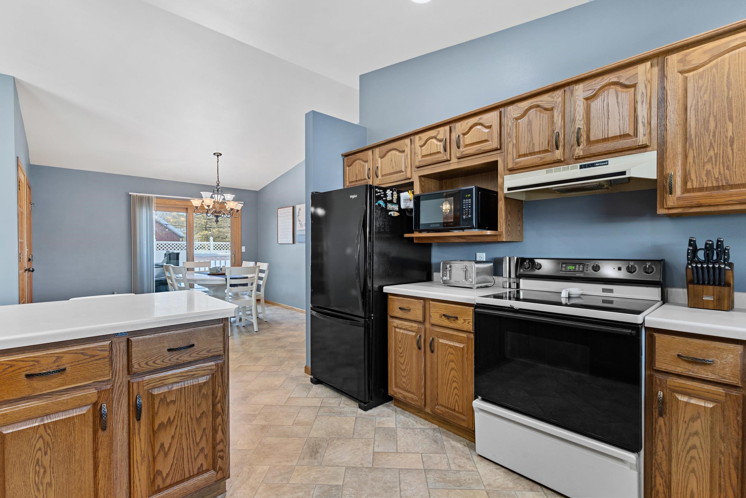 1225 Forestedge Drive