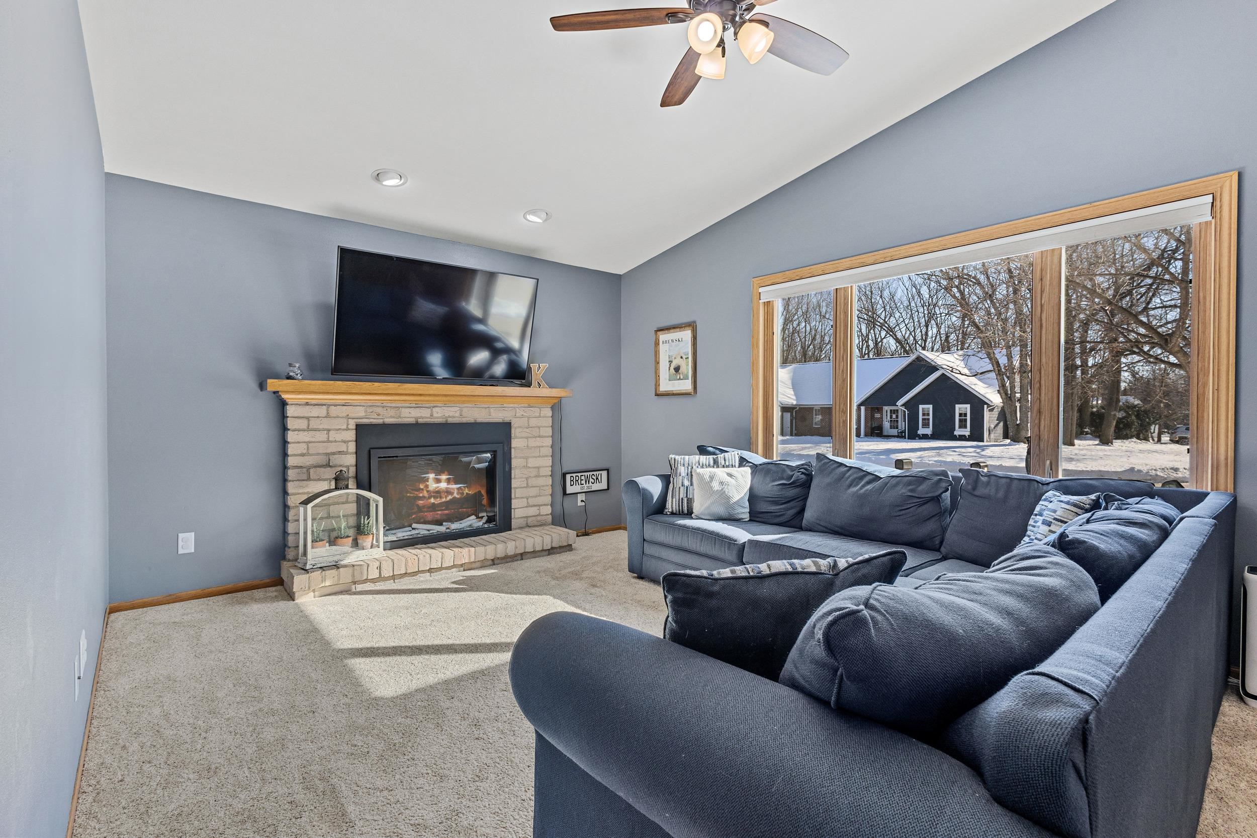 1225 Forestedge Drive