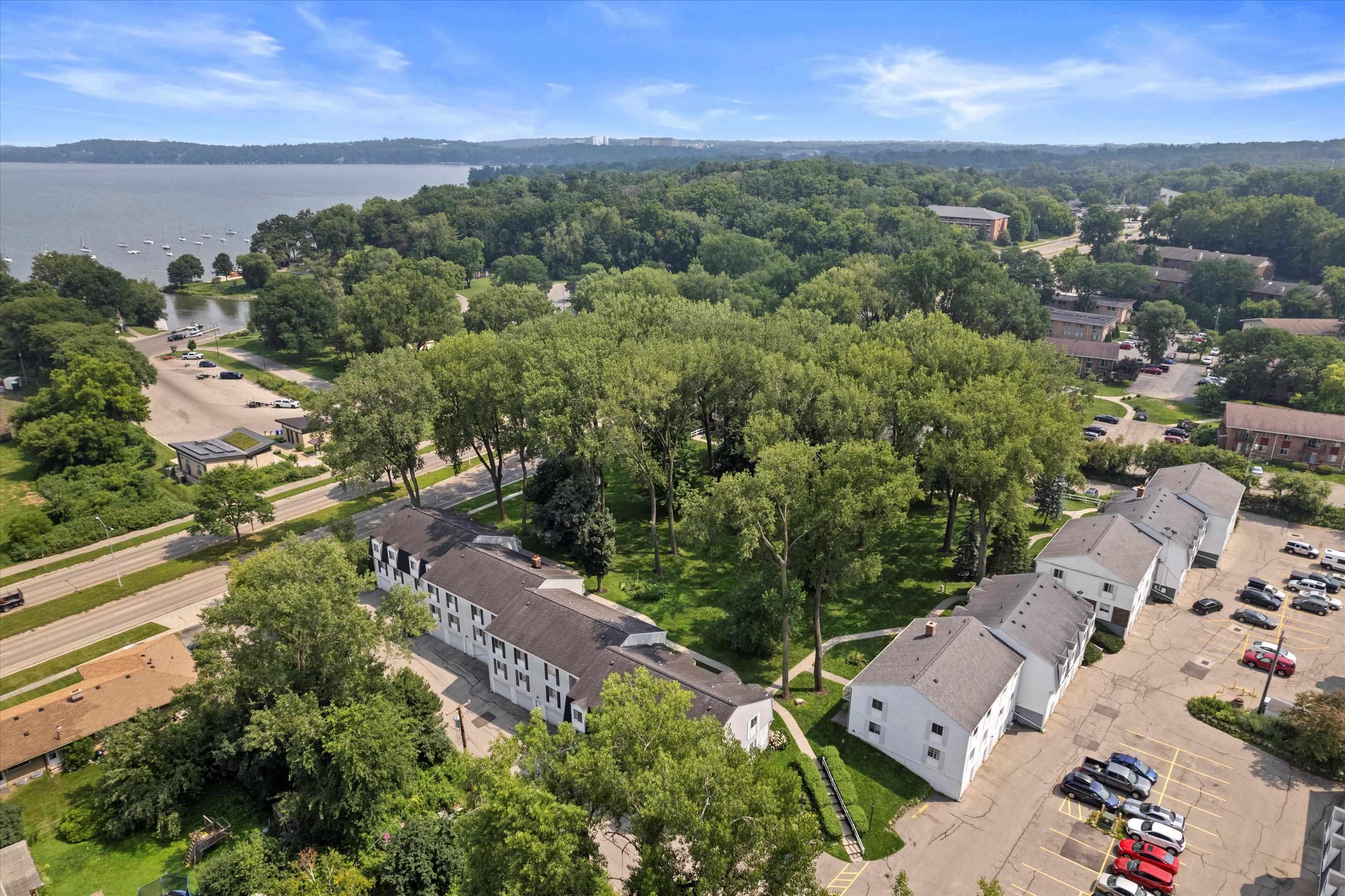 2124 Allen Boulevard 4