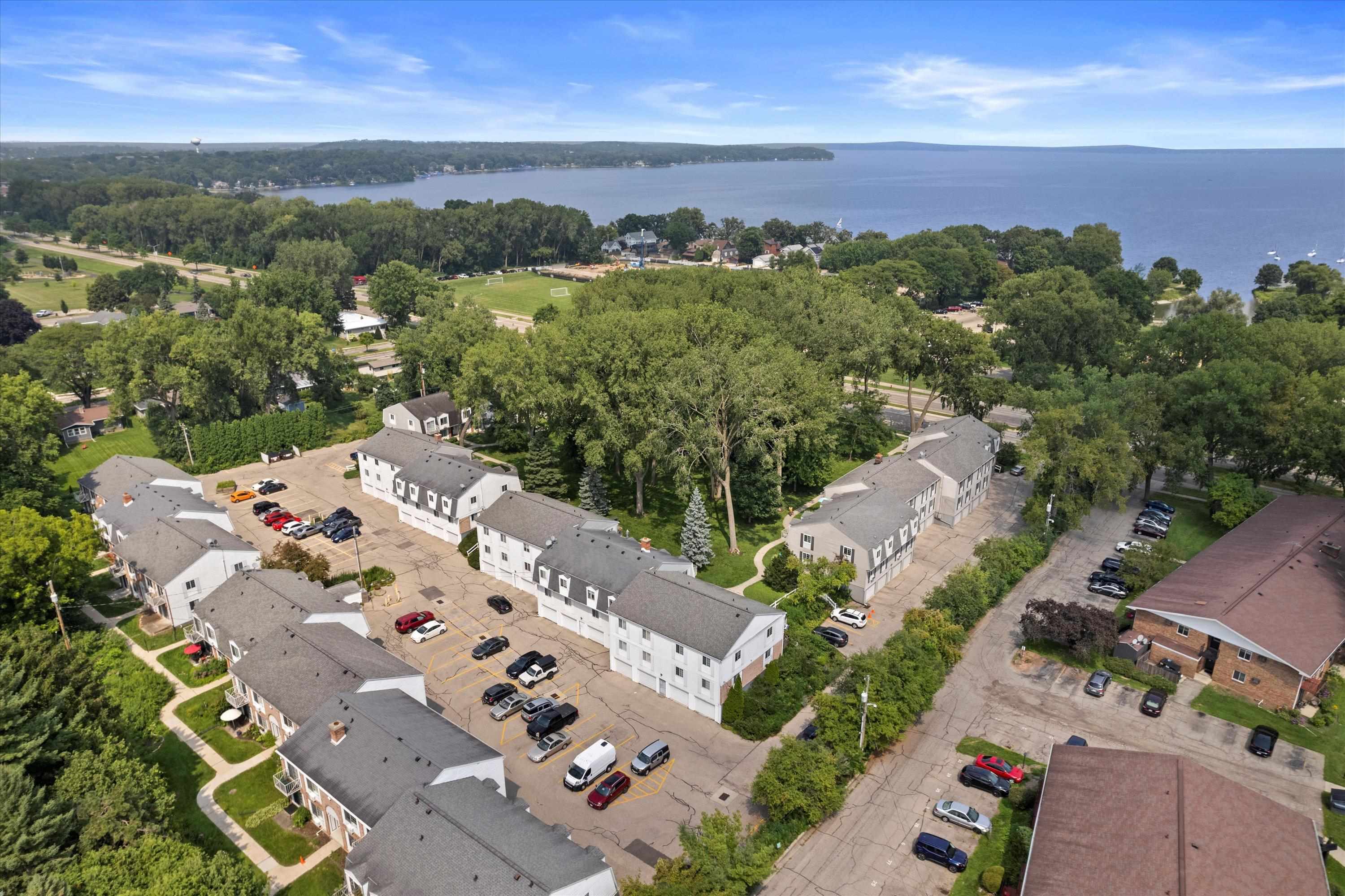 2124 Allen Boulevard 4