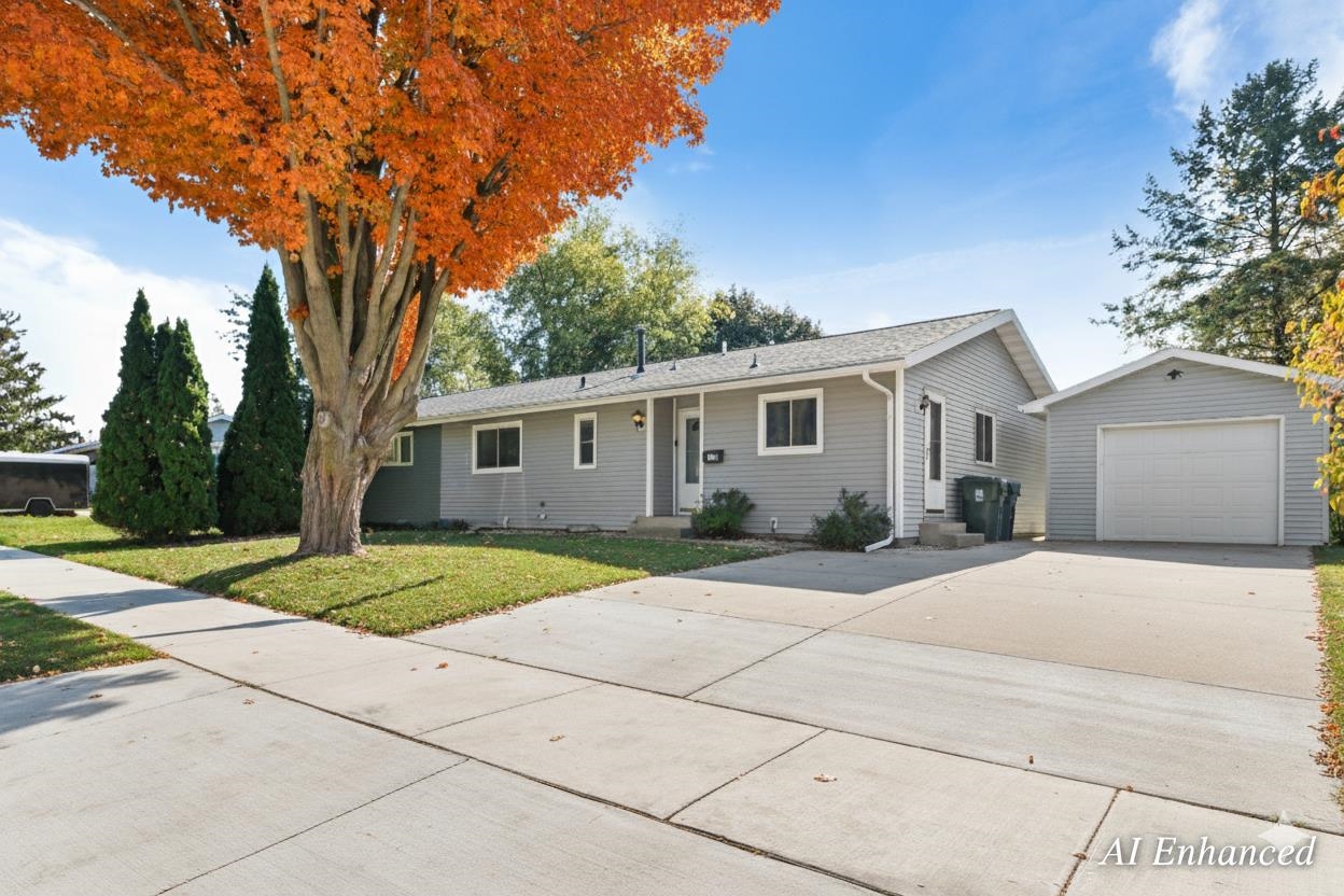 1013 Vandenburg Street
