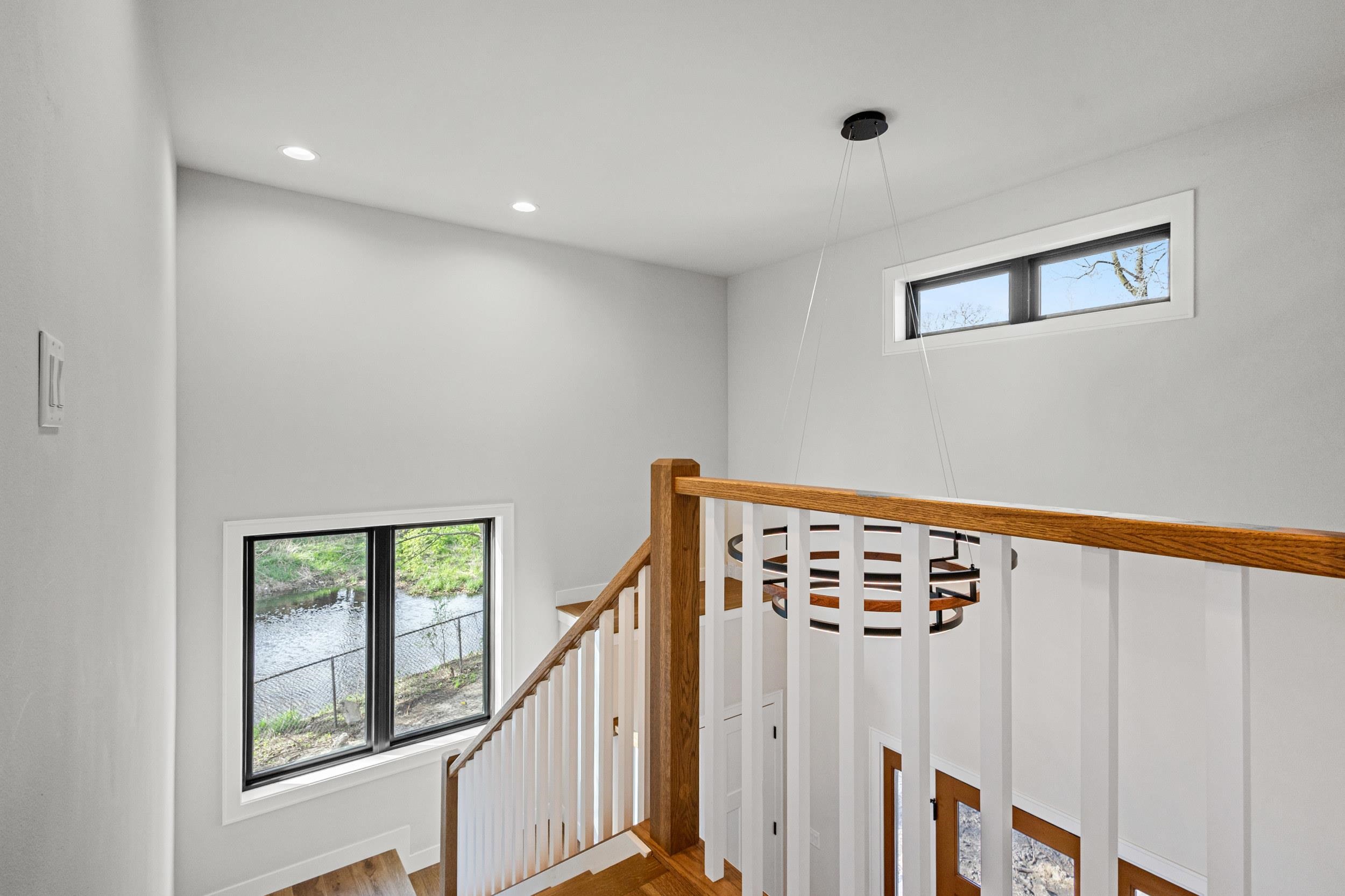 506 Interlake Drive