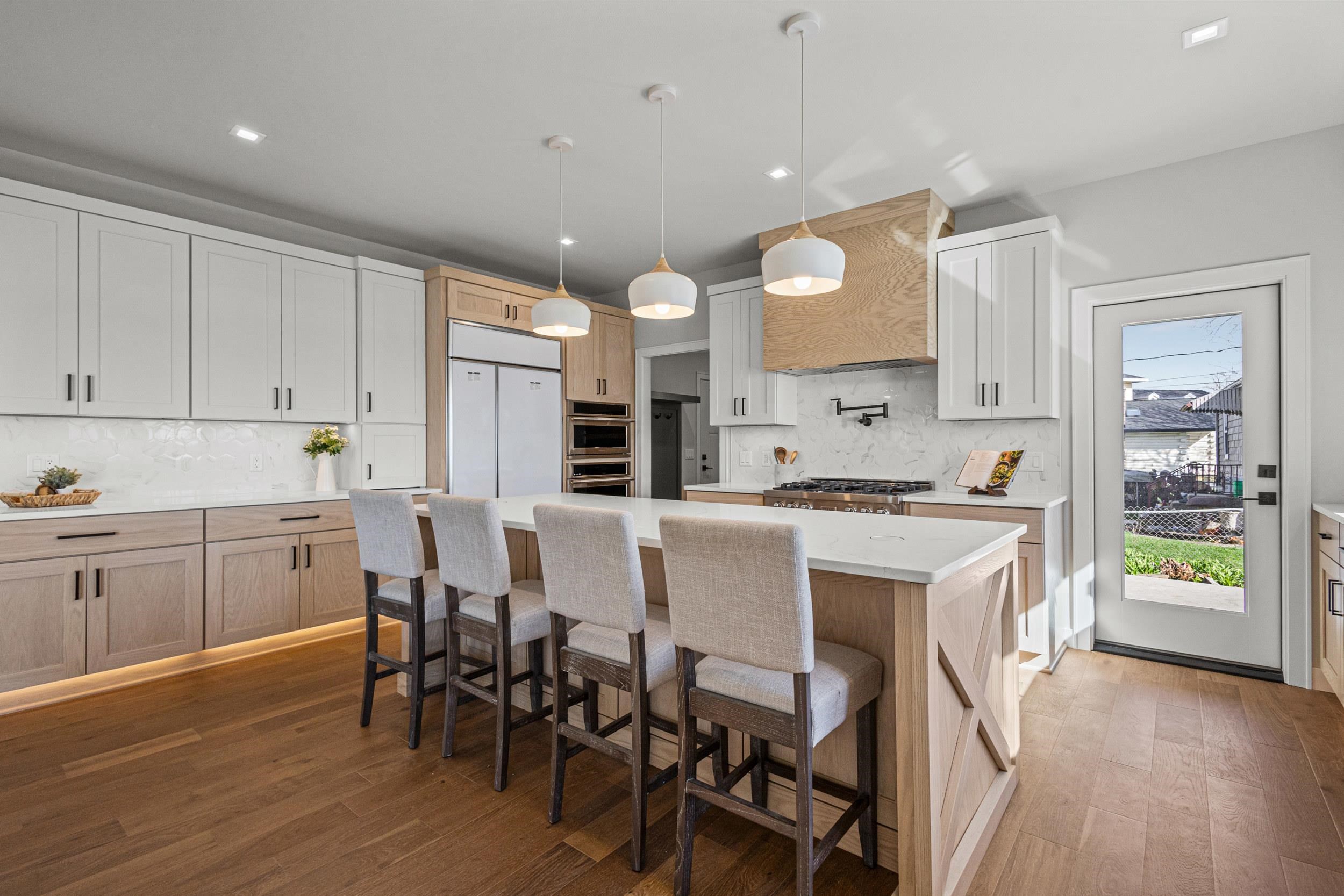 506 Interlake Drive