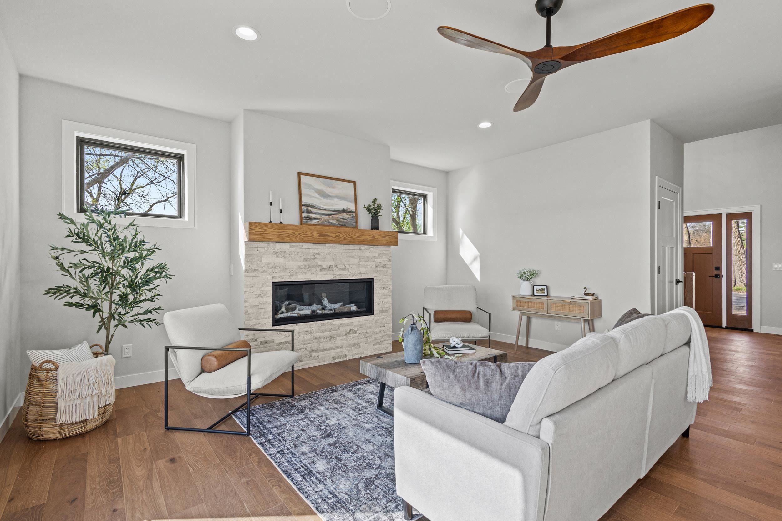 506 Interlake Drive