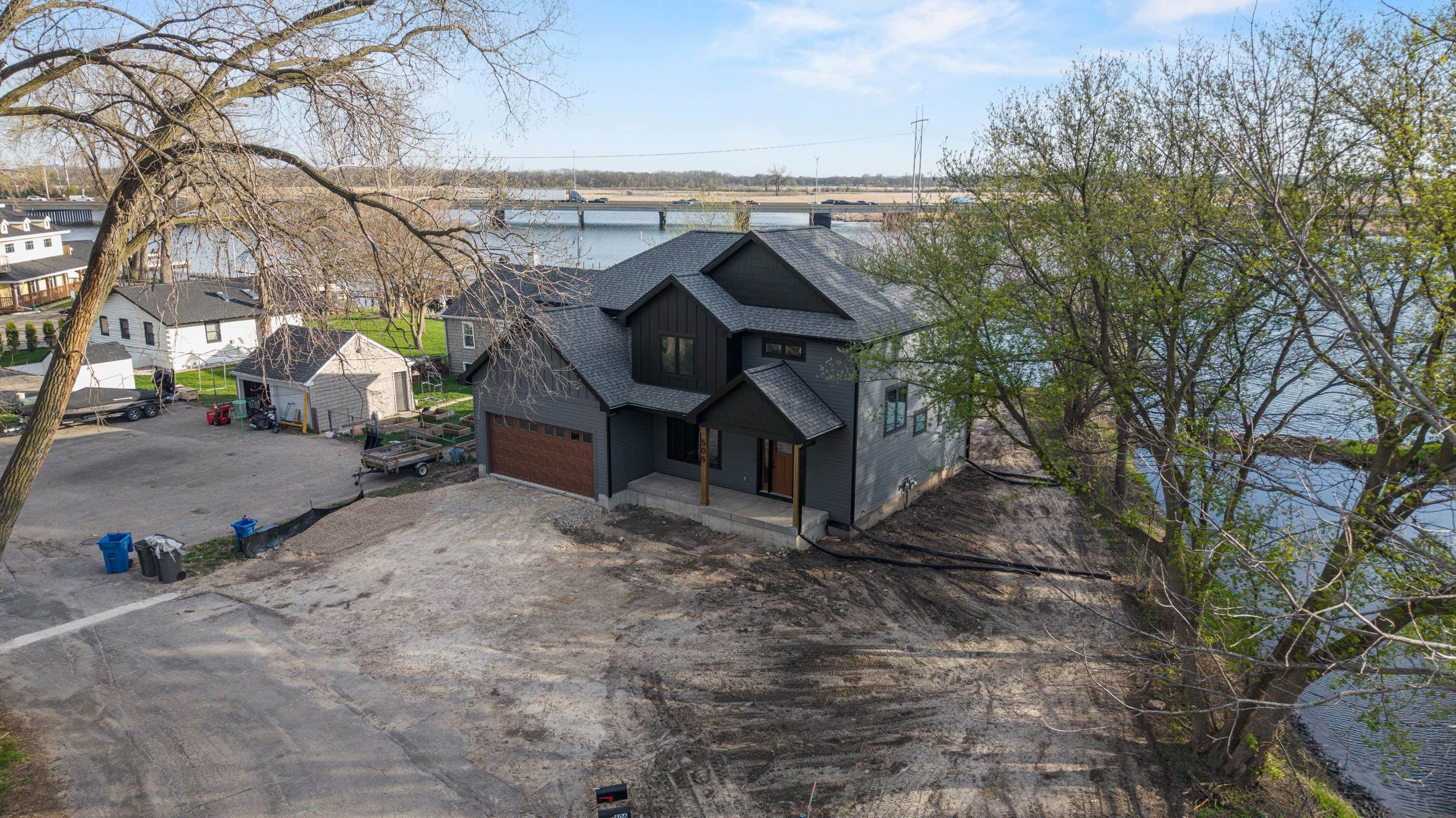 506 Interlake Drive
