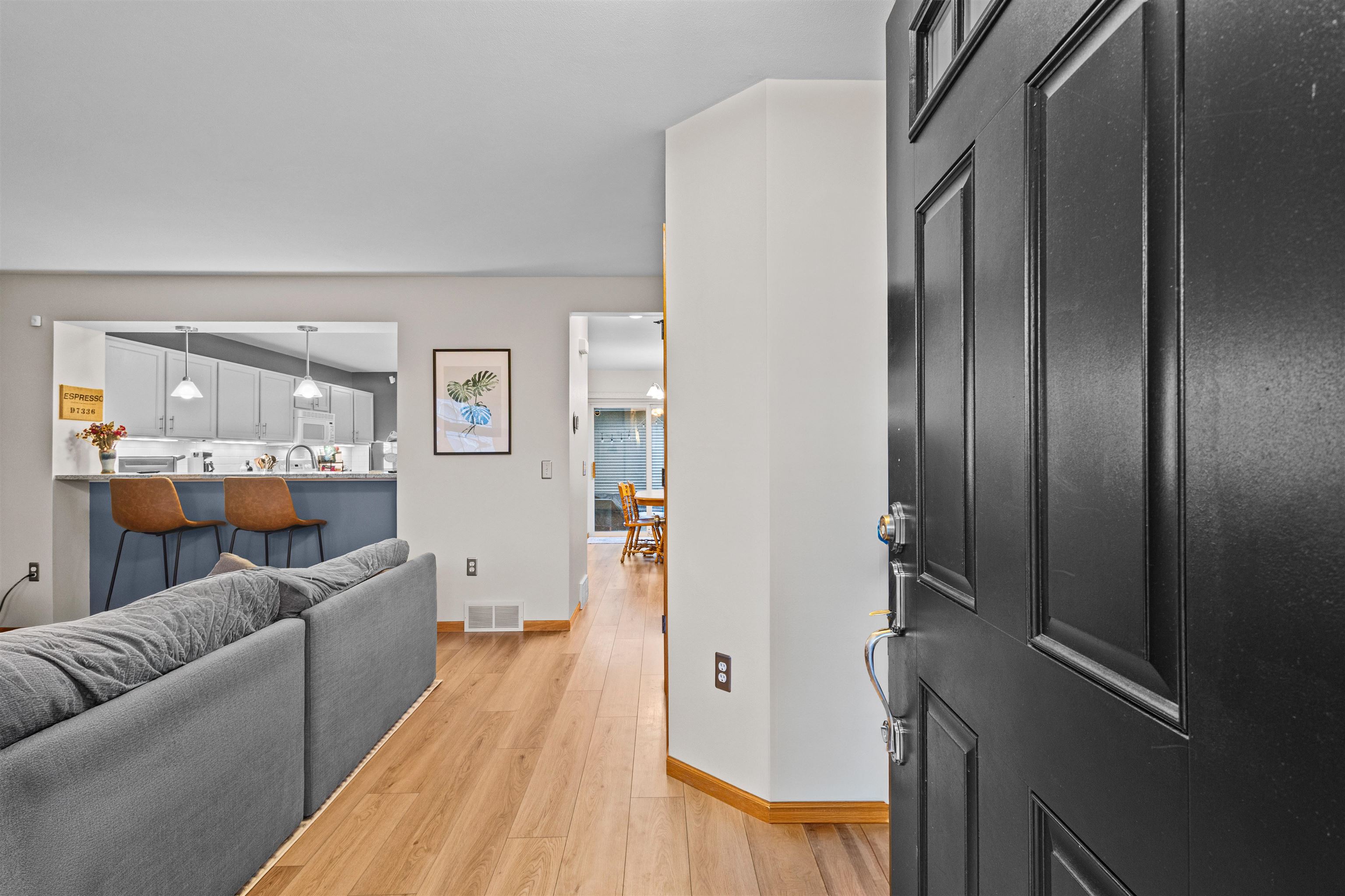 1482 Wild Iris Street